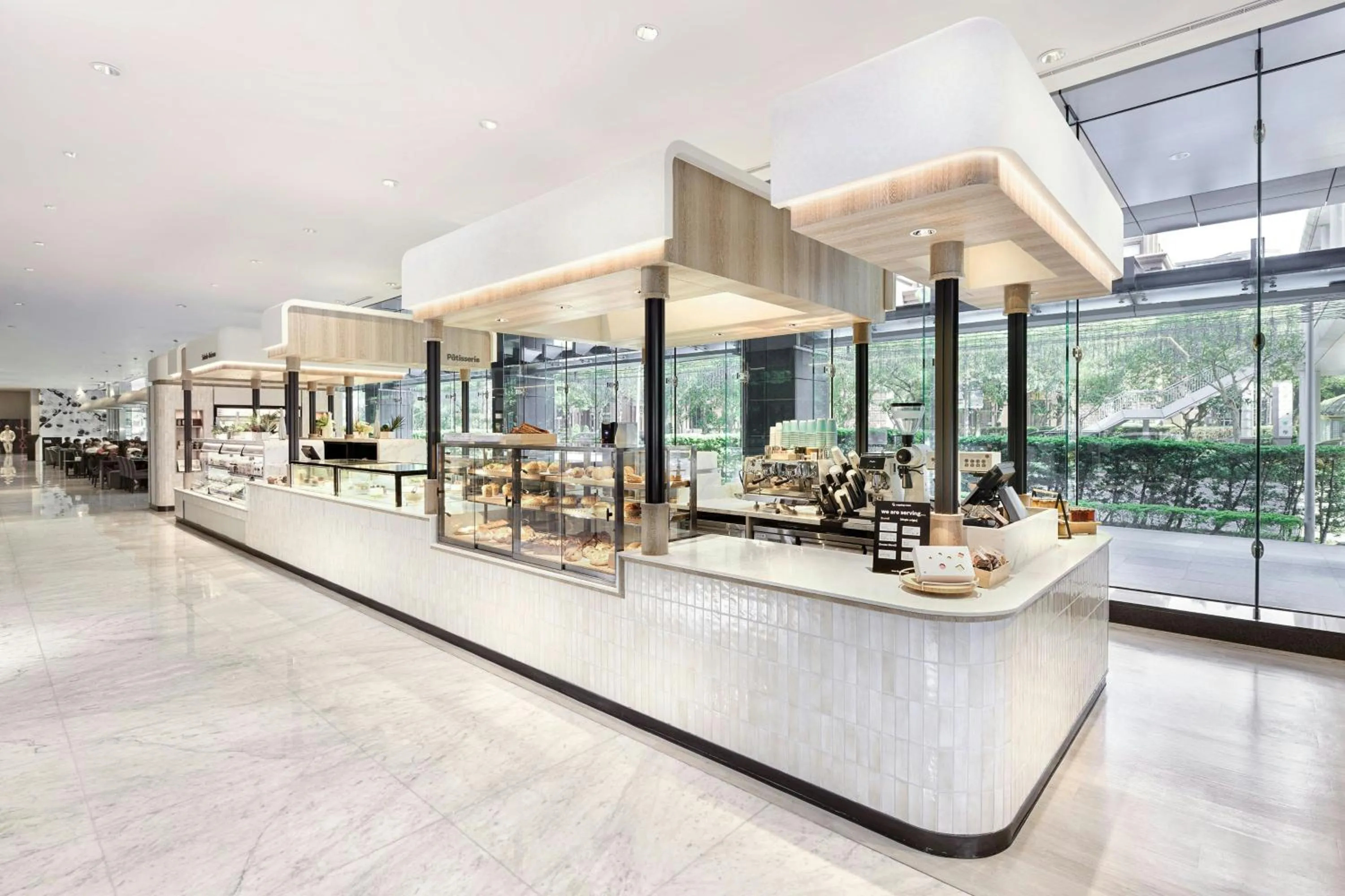 Restaurant/places to eat in Le Meridien Taipei