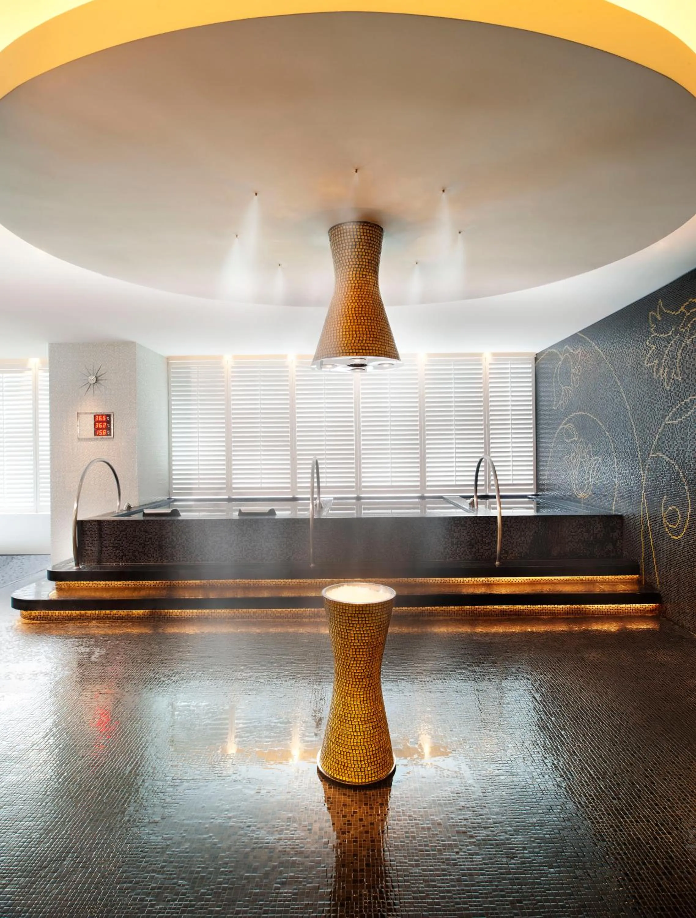 Steam room in W Taipei