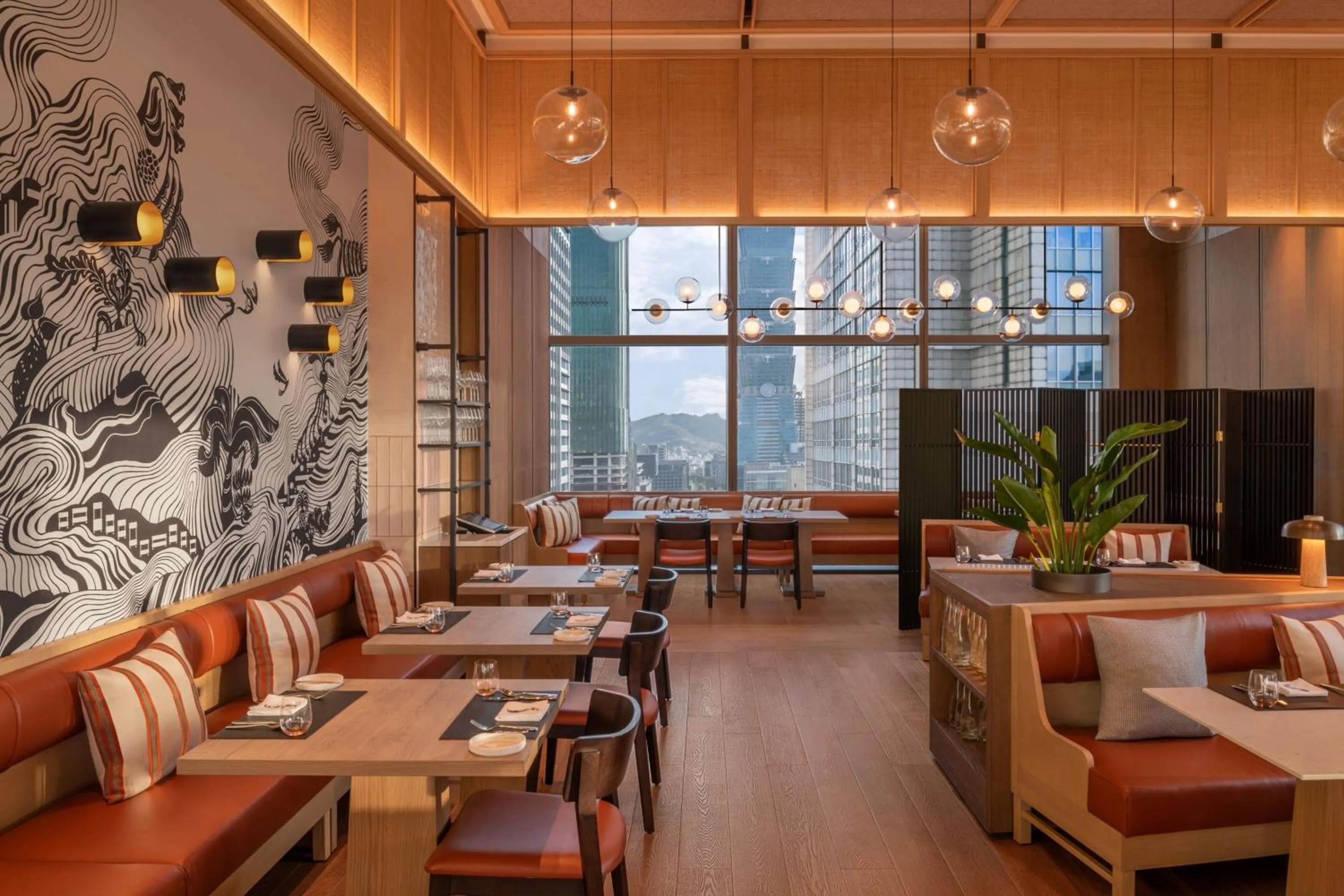 Restaurant/places to eat in W Taipei