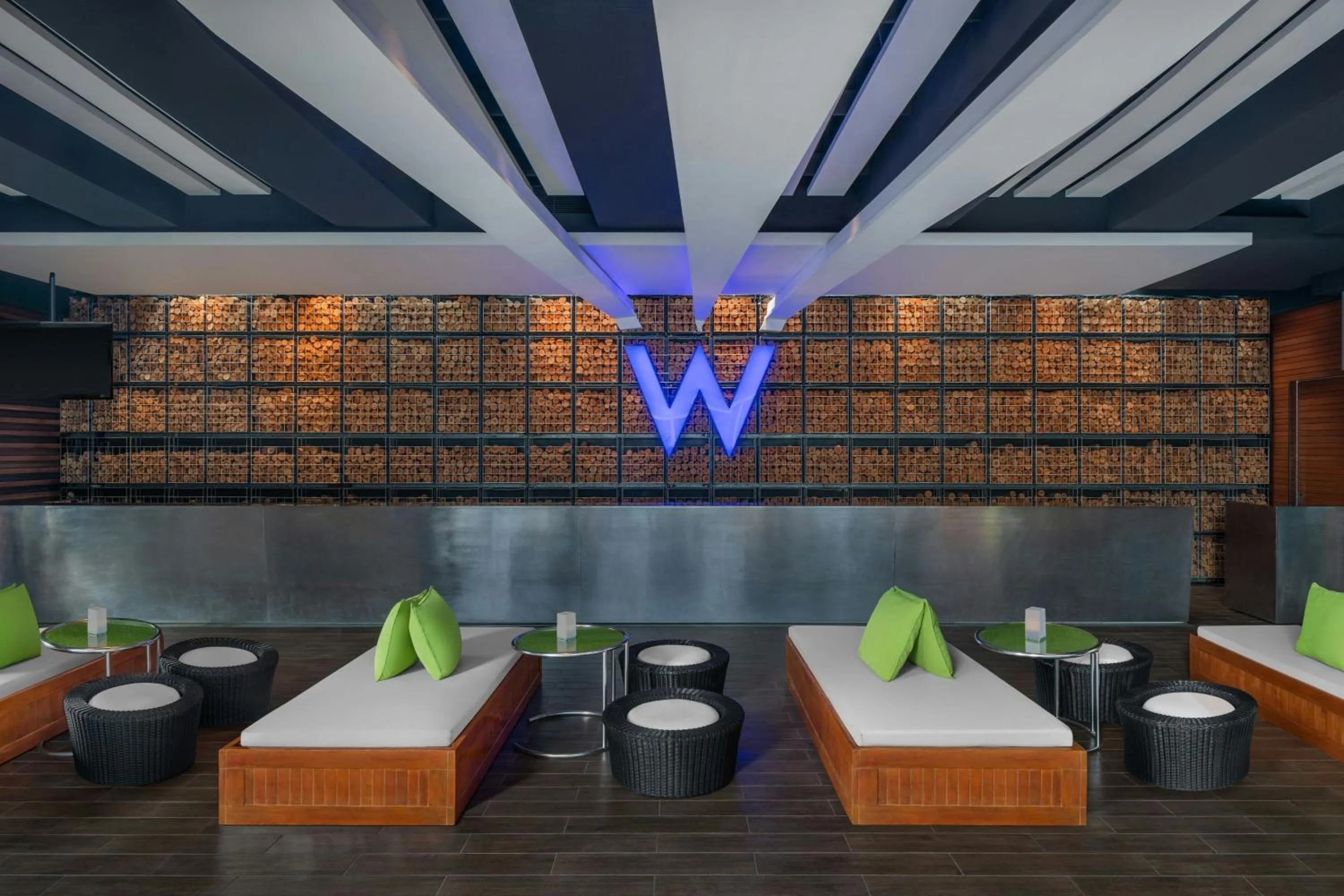 Lounge or bar in W Taipei