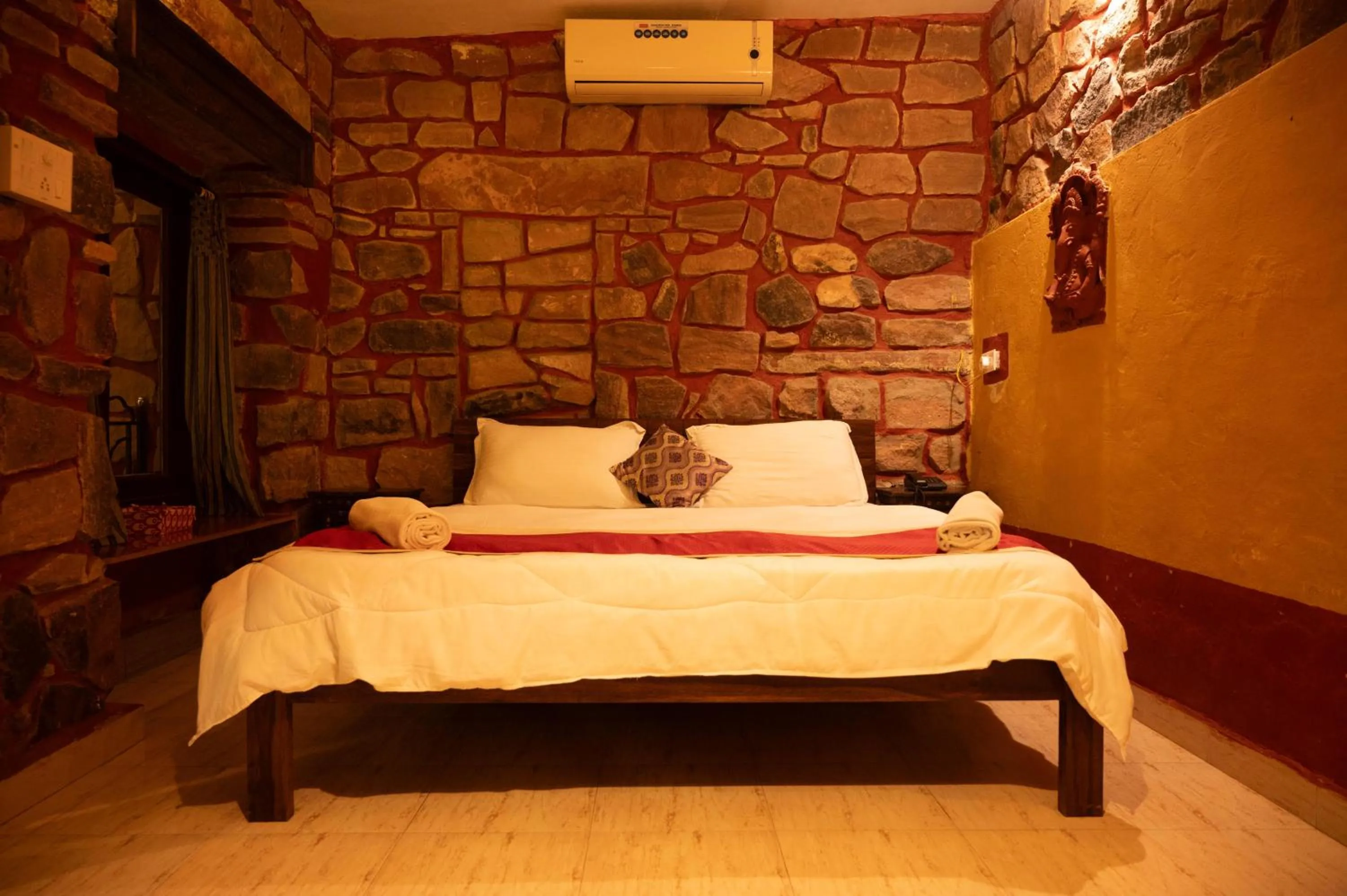 Bed in Mandore Guest House