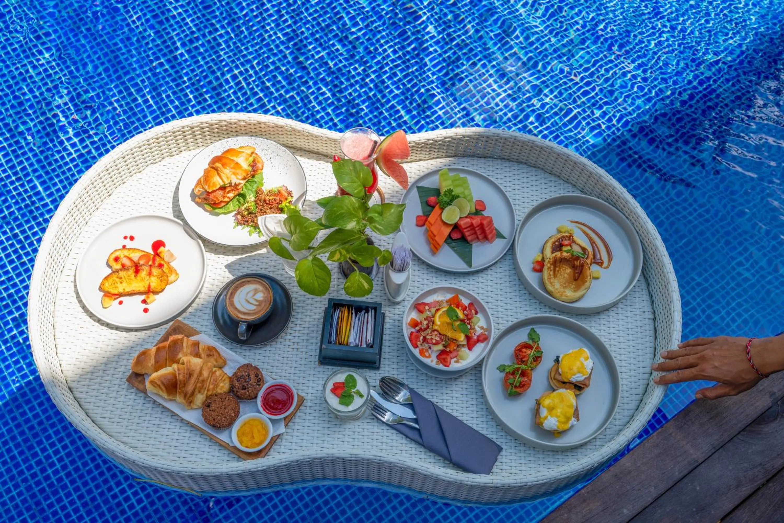 Breakfast in Maca Villas and Residence Umalas