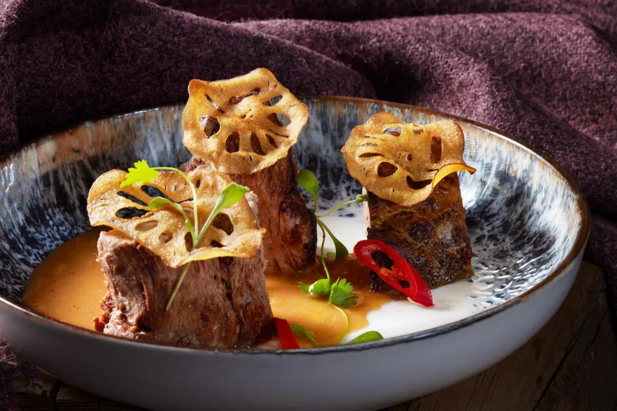 Food and drinks in Gilpin Hotel & Lake House