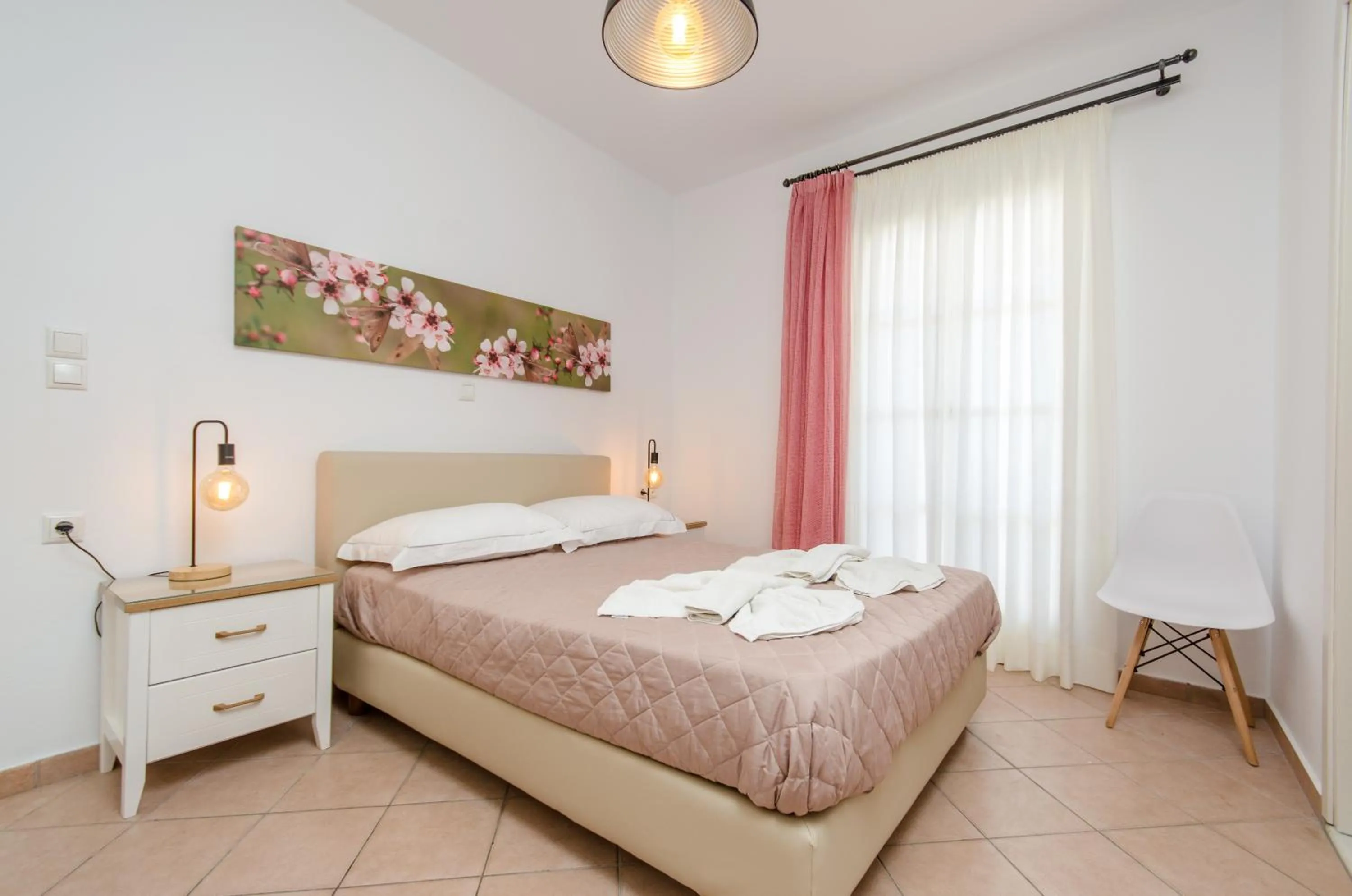 Antonia Studios