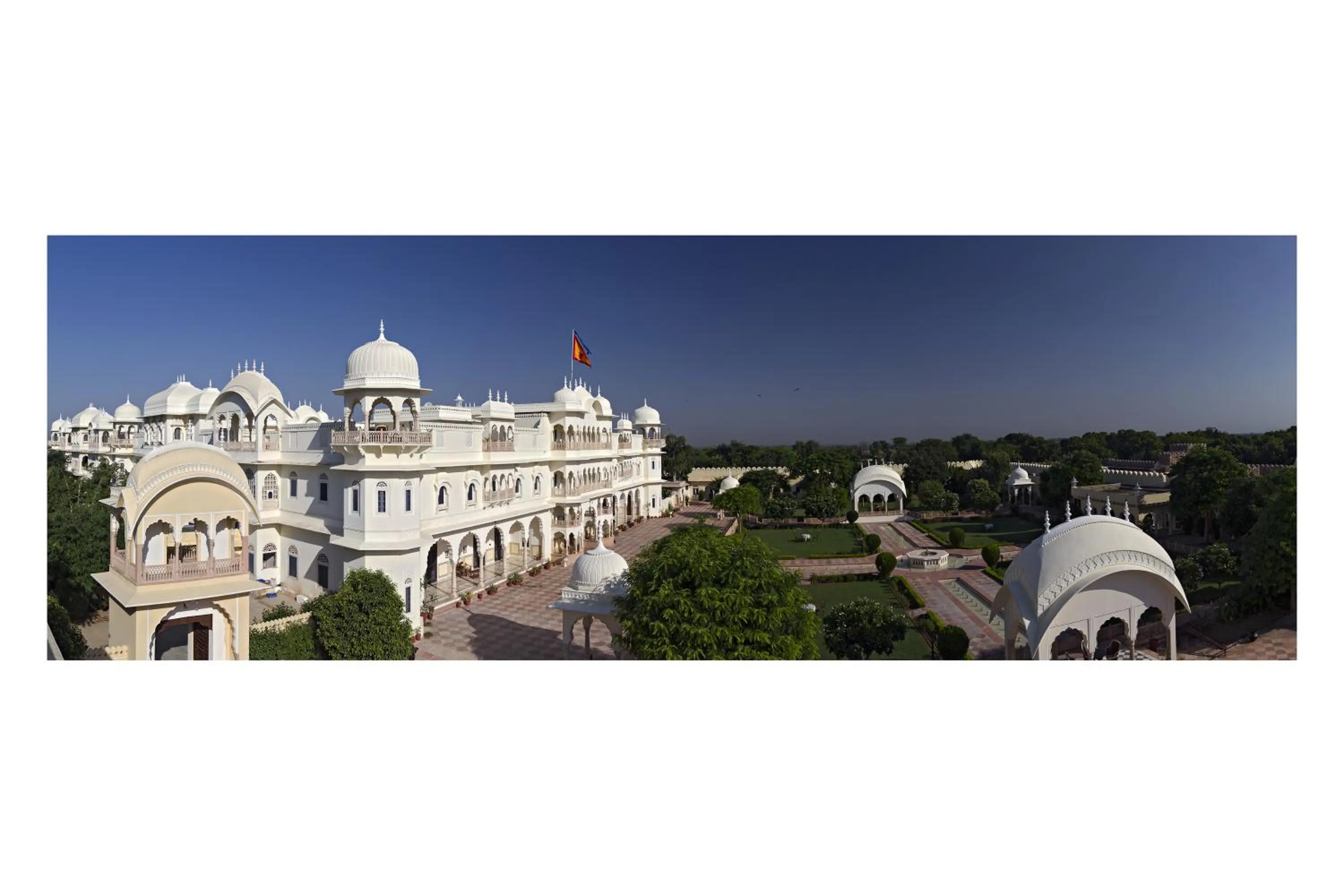 Facade/entrance in Nahargarh Ranthambhore