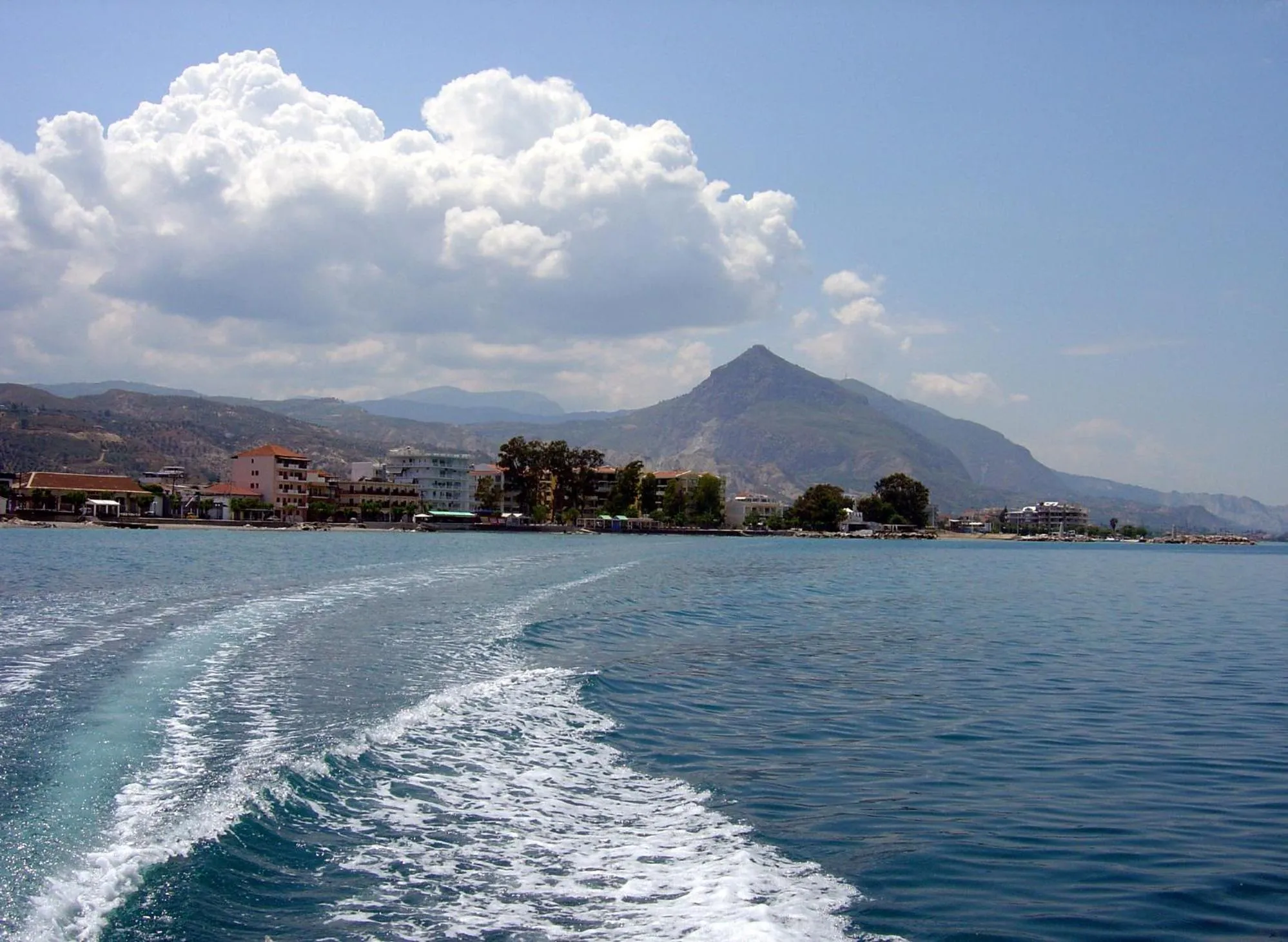 Nearby landmark in Trikalon Muses Art Suites