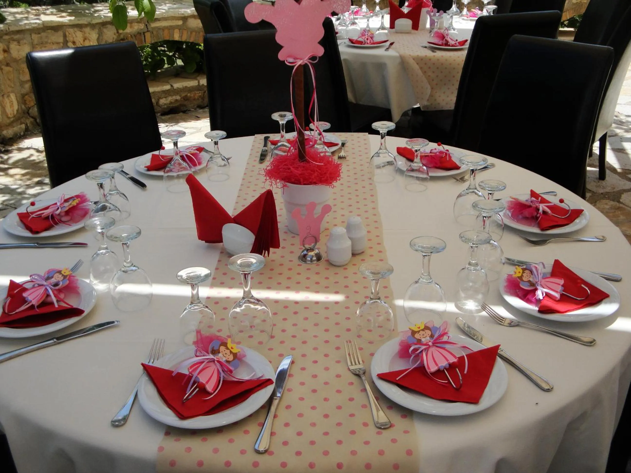 Restaurant/places to eat in Trikalon Muses Art Suites