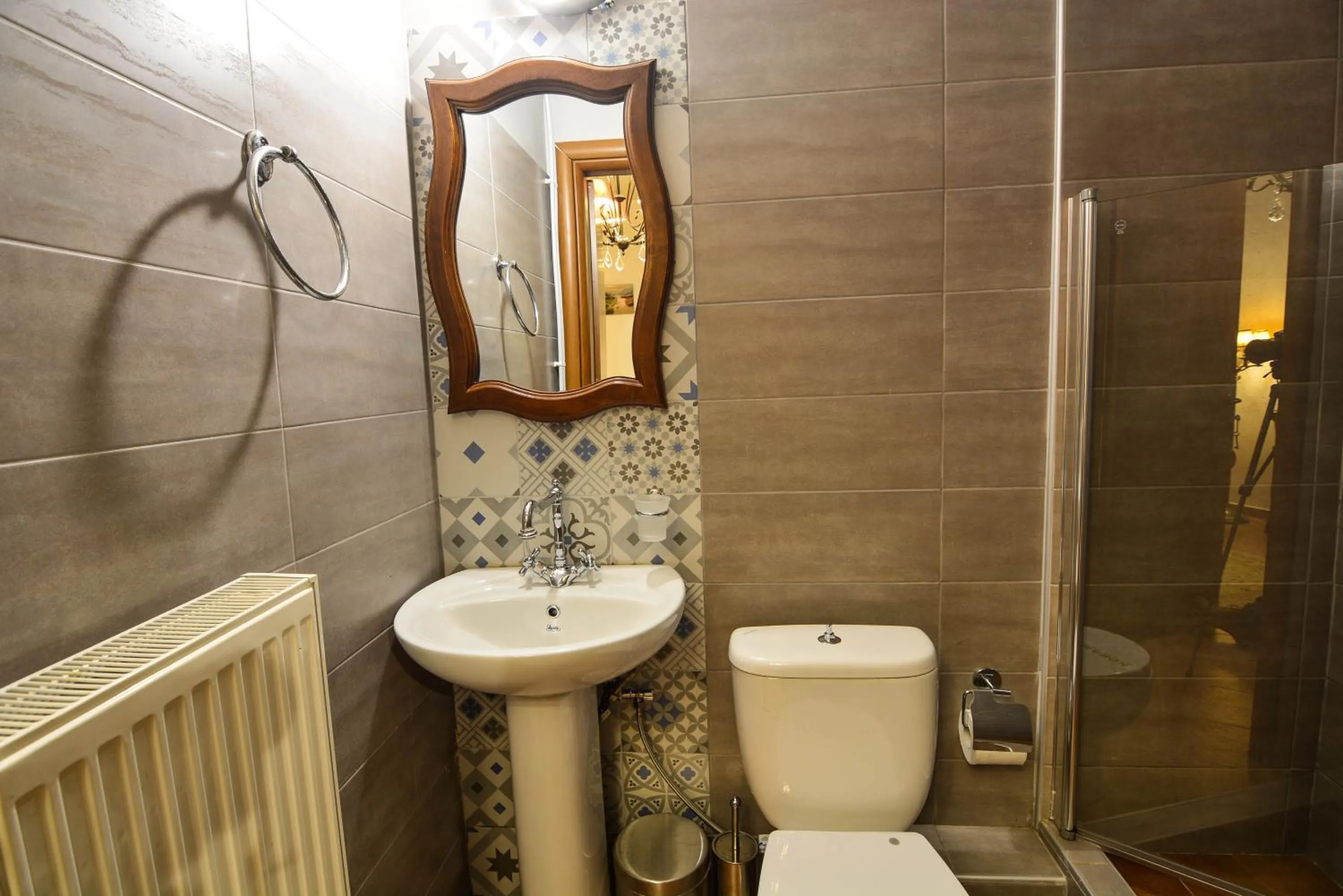 Bathroom in Trikalon Muses Art Suites