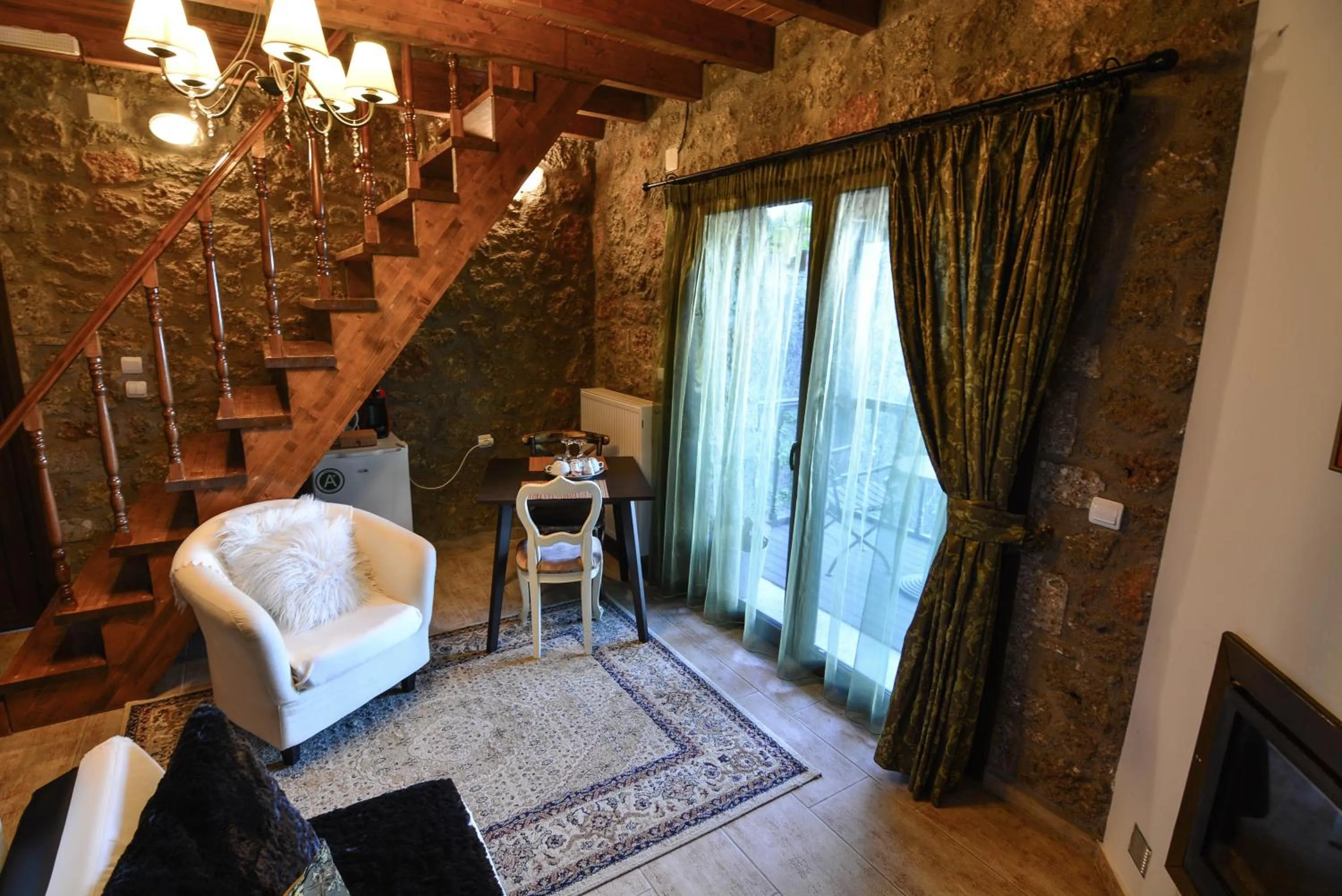 Living room in Trikalon Muses Art Suites