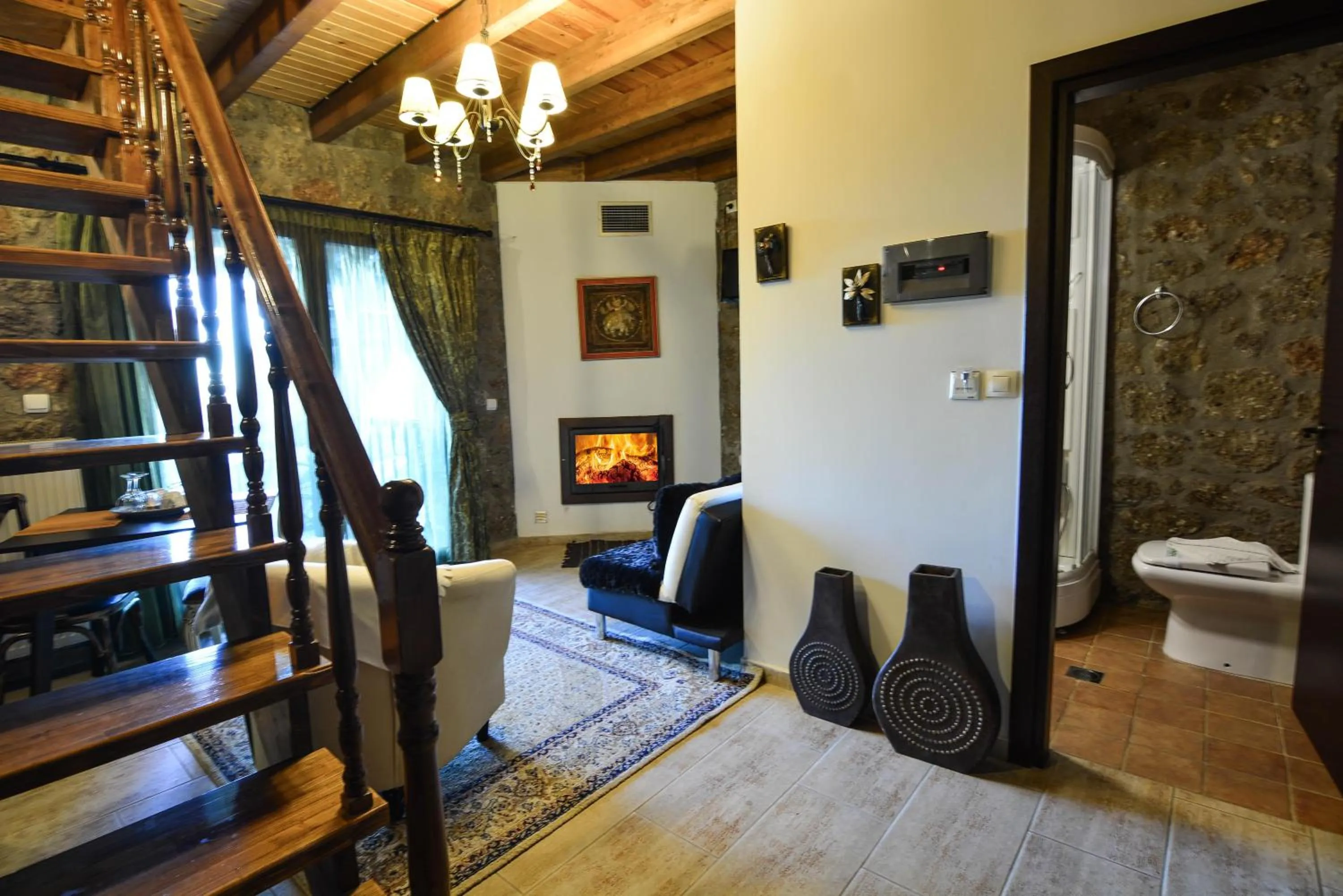 Living room in Trikalon Muses Art Suites