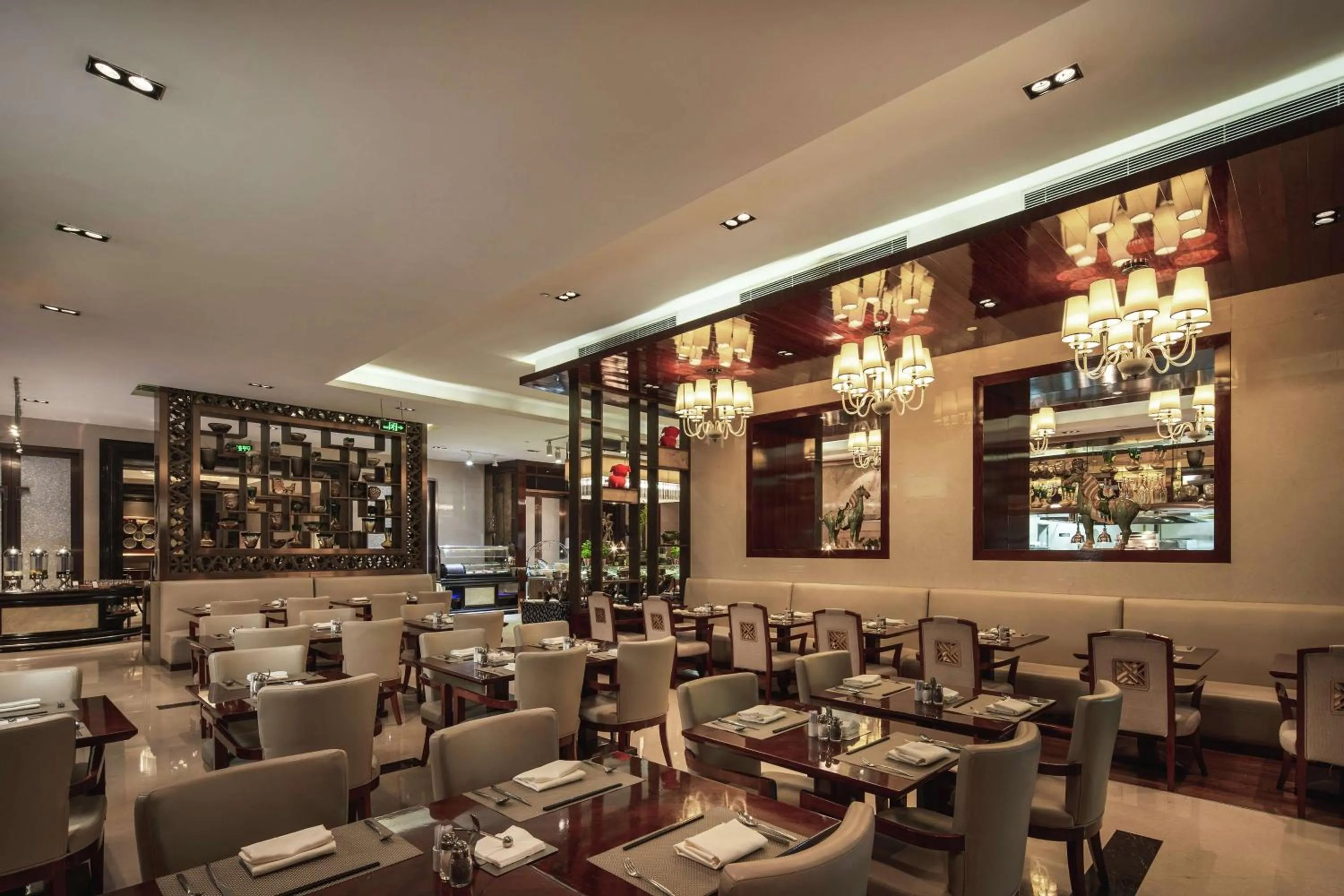 Restaurant/places to eat in Hilton Xi'an