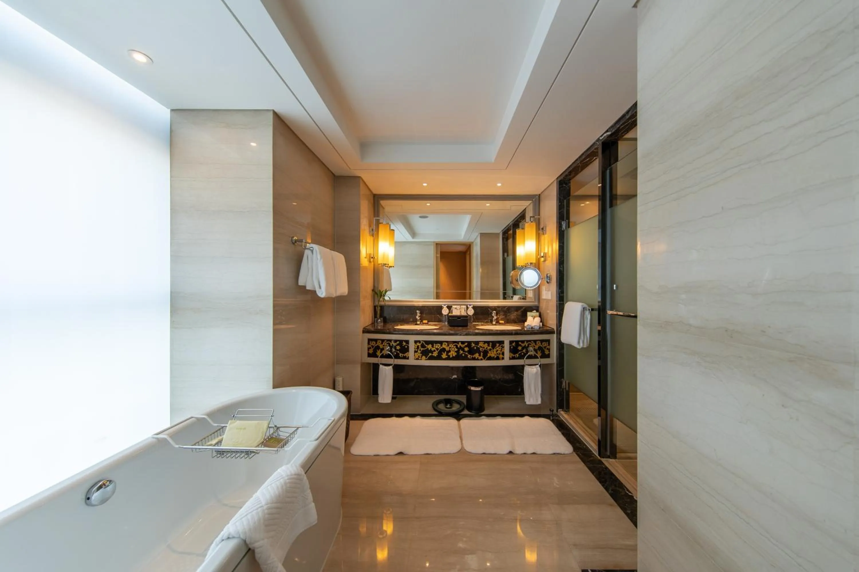 Bathroom in Hilton Xi'an