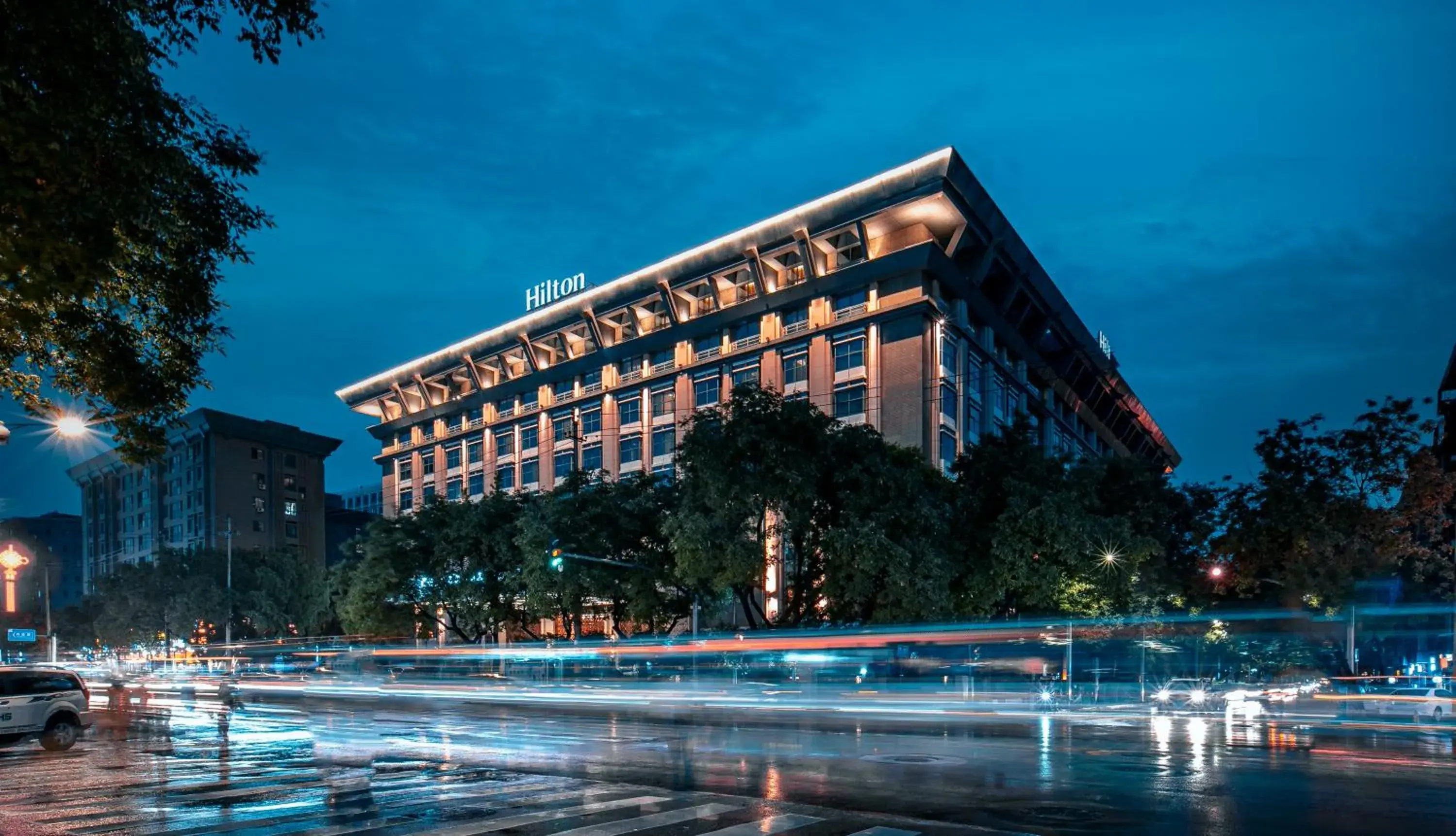 Property building in Hilton Xi'an Property building in Hilton Xi'an