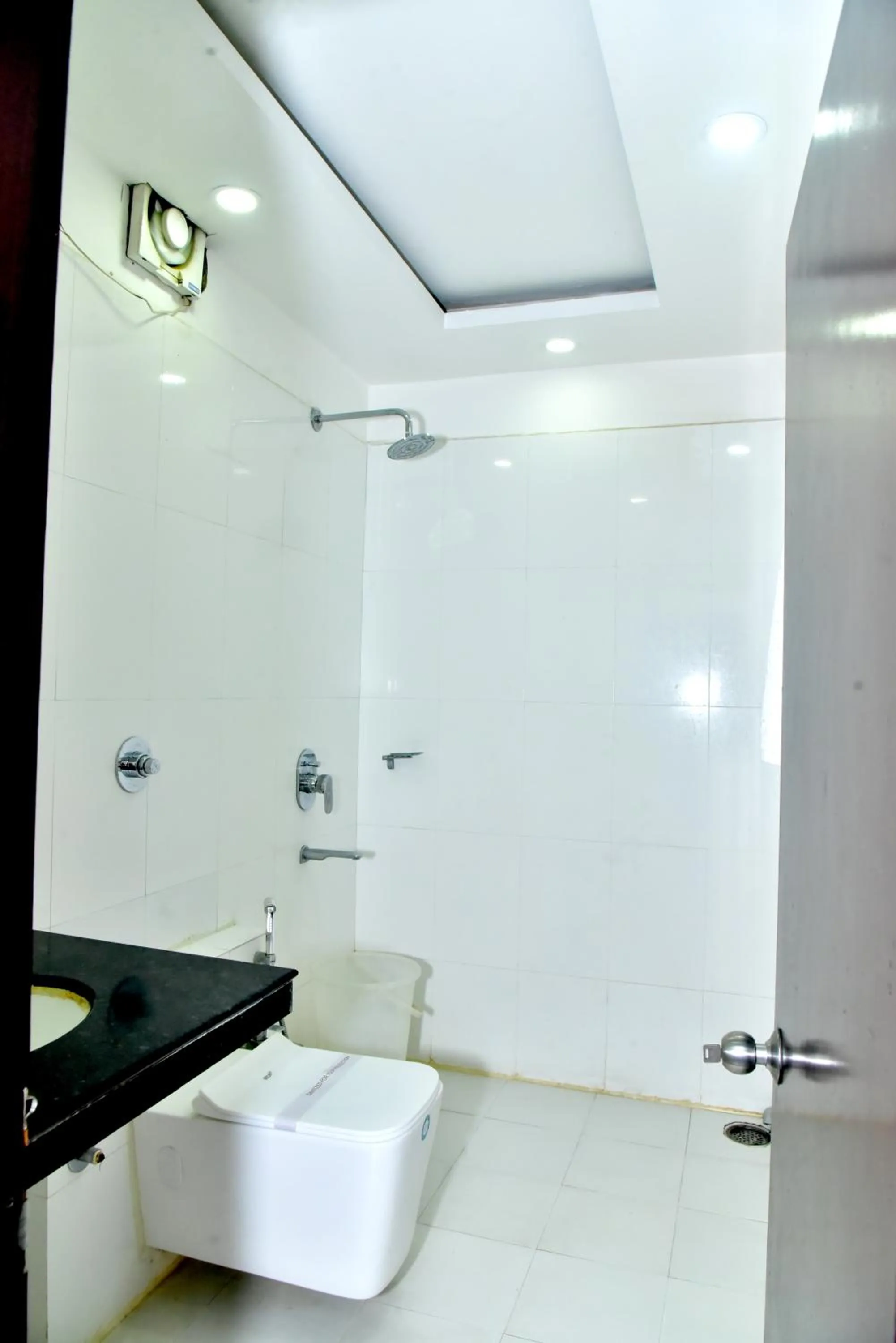Bathroom in Hotel Suraj Palace