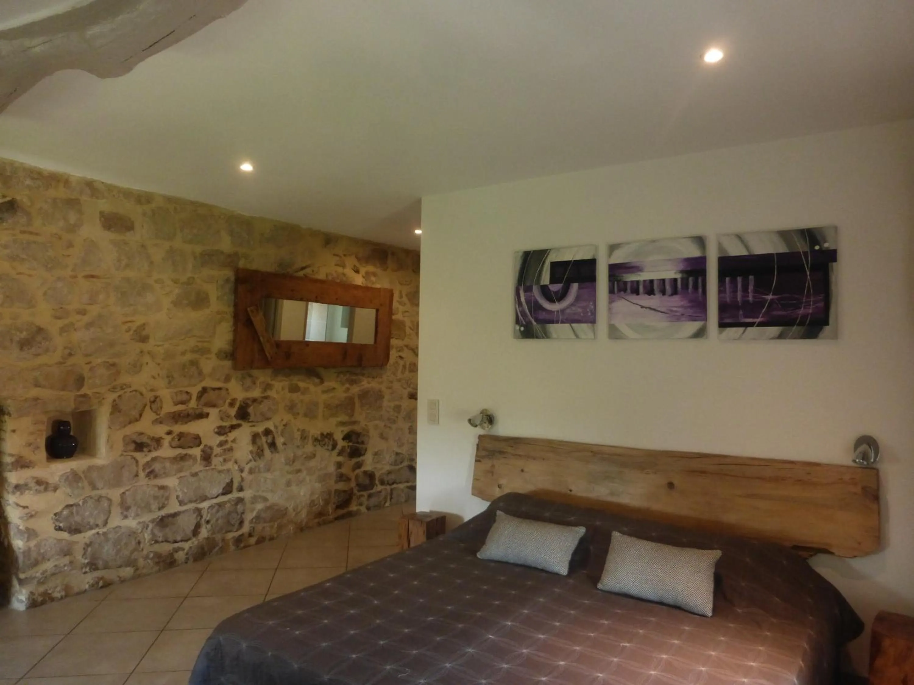 Bed in Le Mas des Monèdes