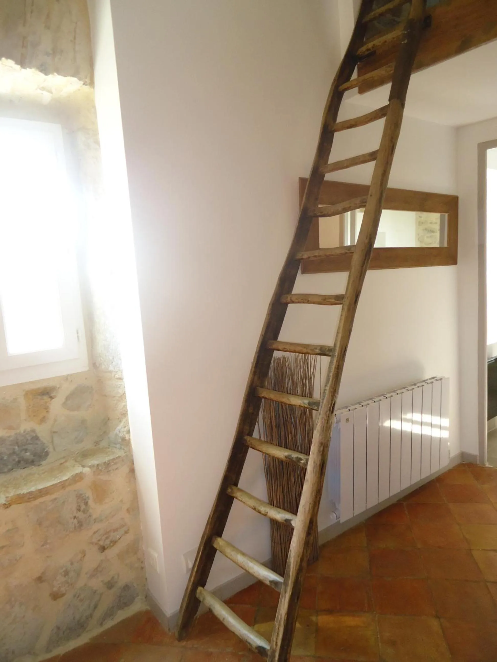 Decorative detail in Le Mas des Monèdes