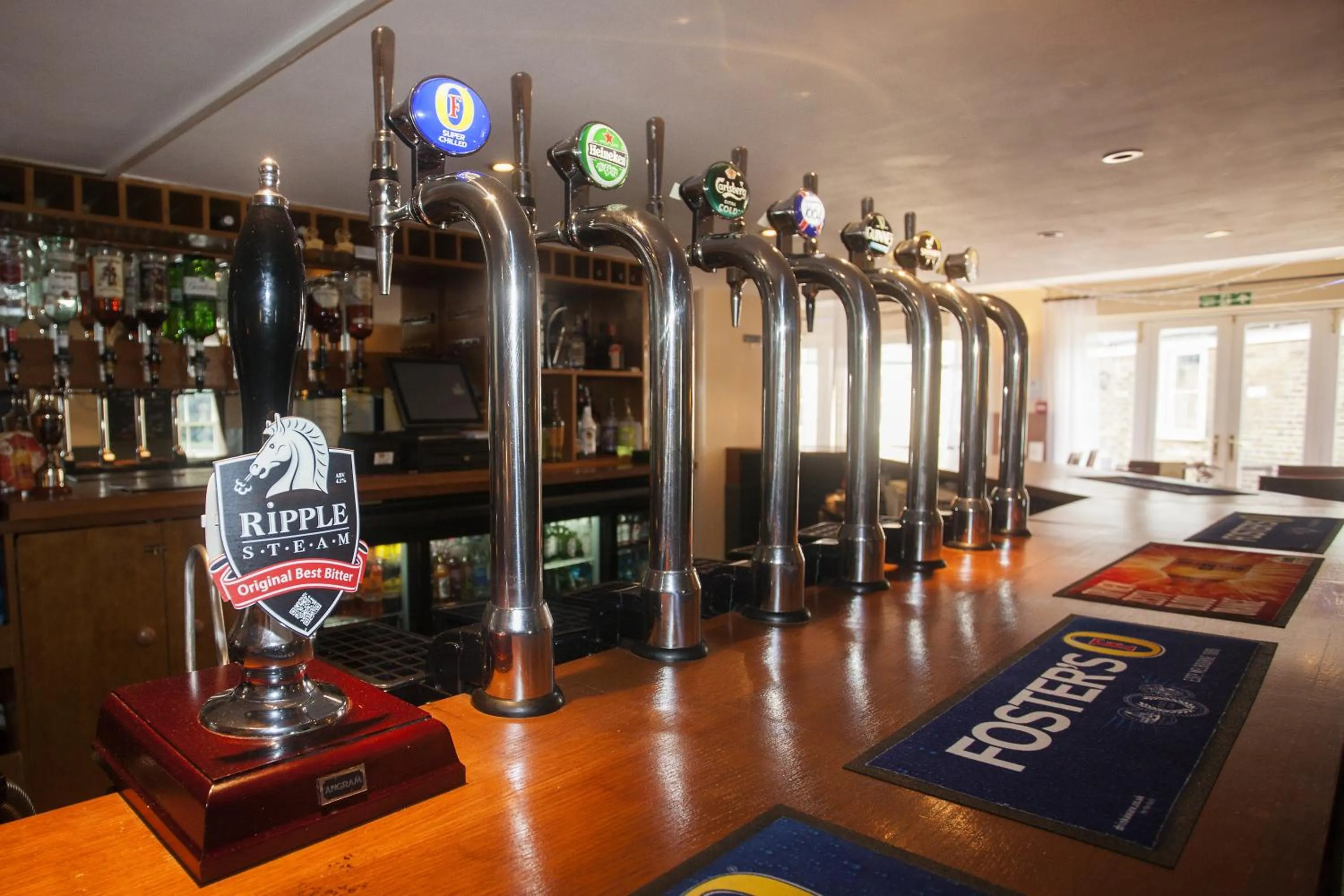 Alcoholic drinks in The Five Bells