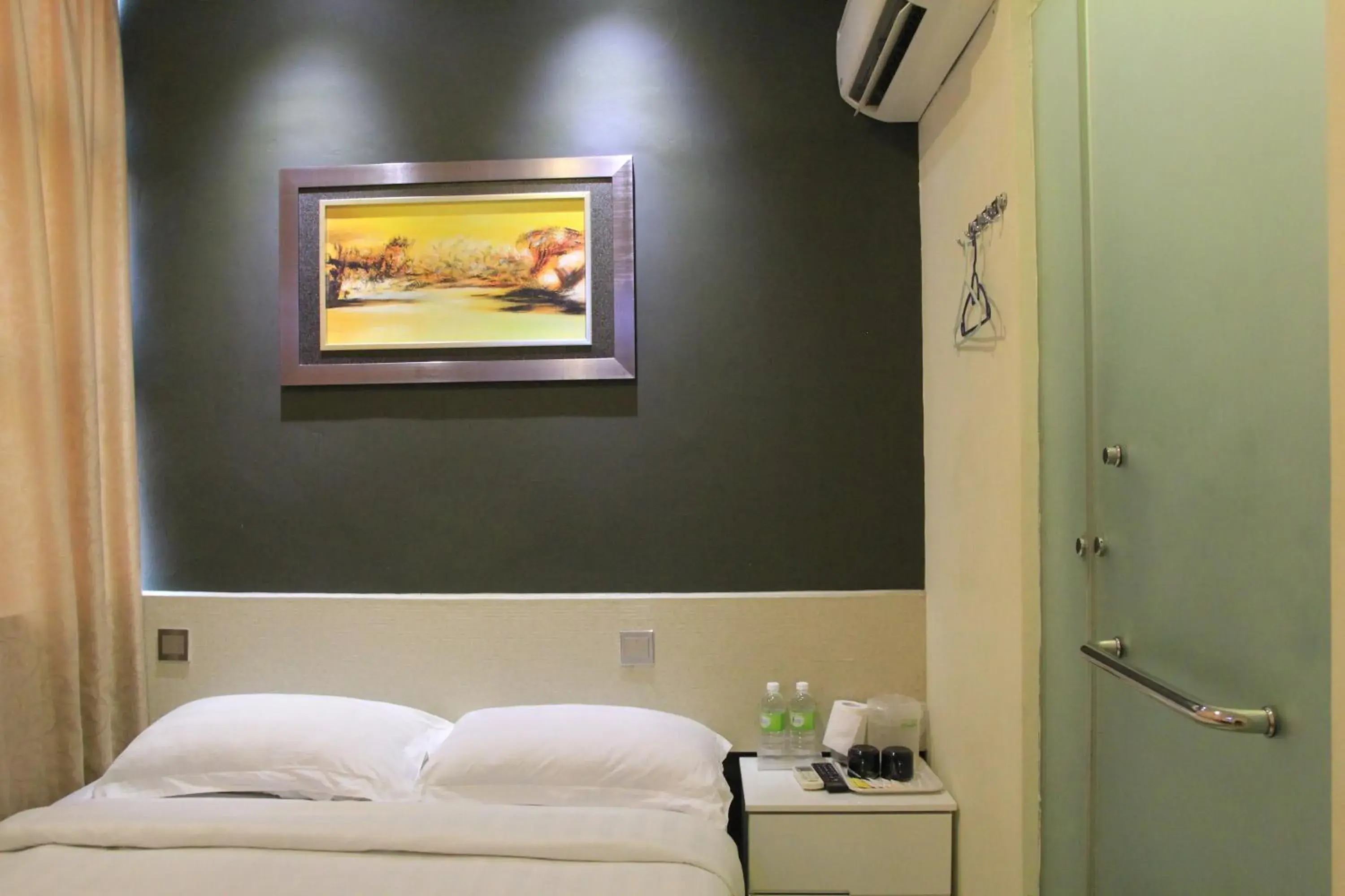 Bedroom, Bed in Putra One Avenue Hotel