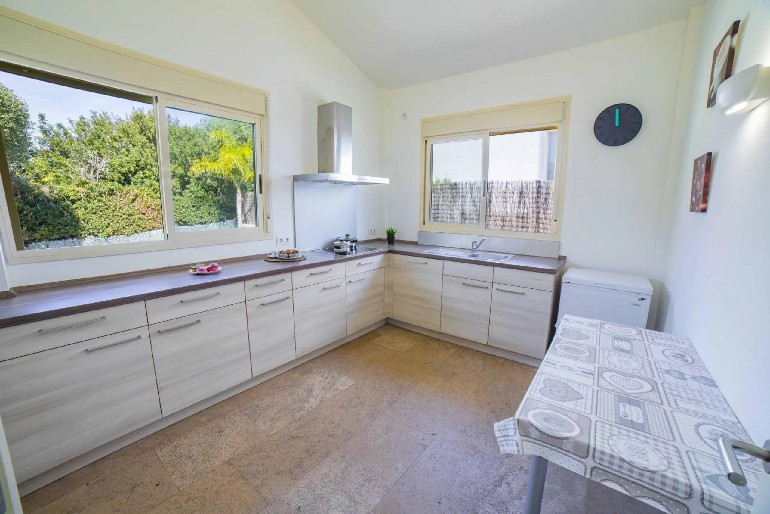 Kitchen or kitchenette in Villa Bonaire Sky / Villa Carmen