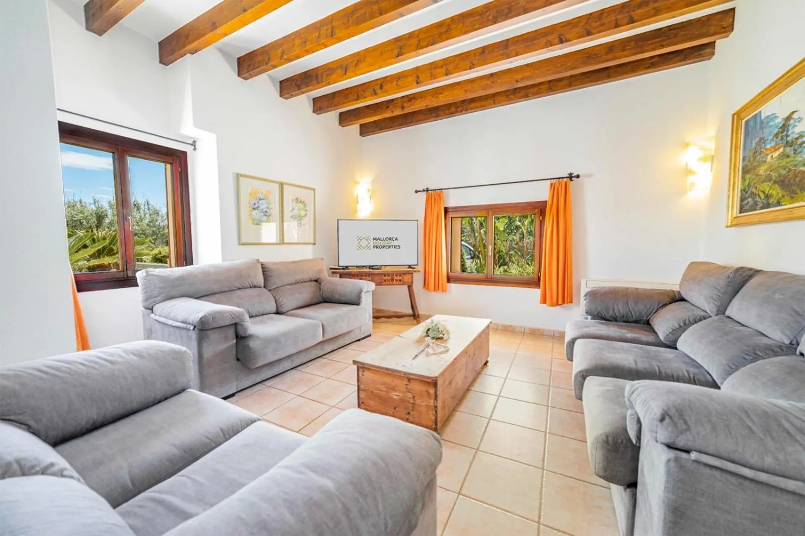 Villa Sa Font / Les Cases de la Font