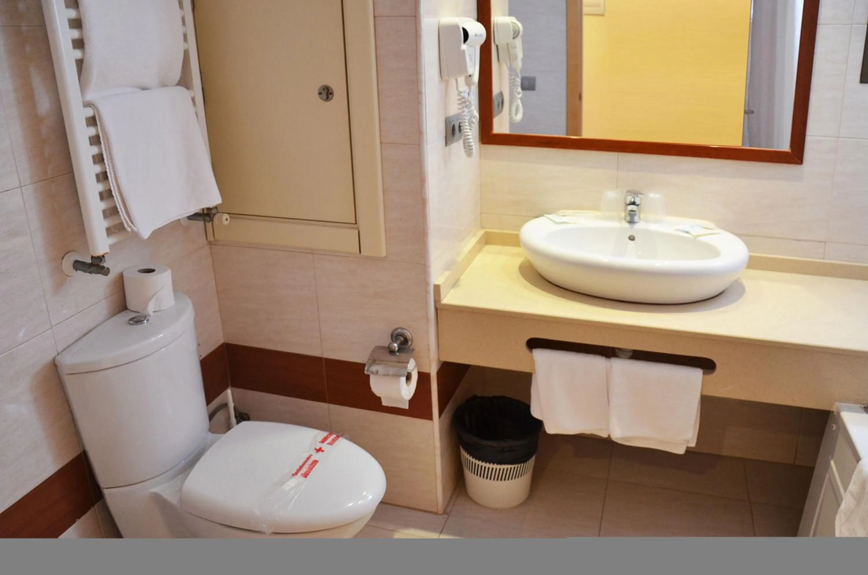 Bathroom in Hotel Vibra s'Estanyol