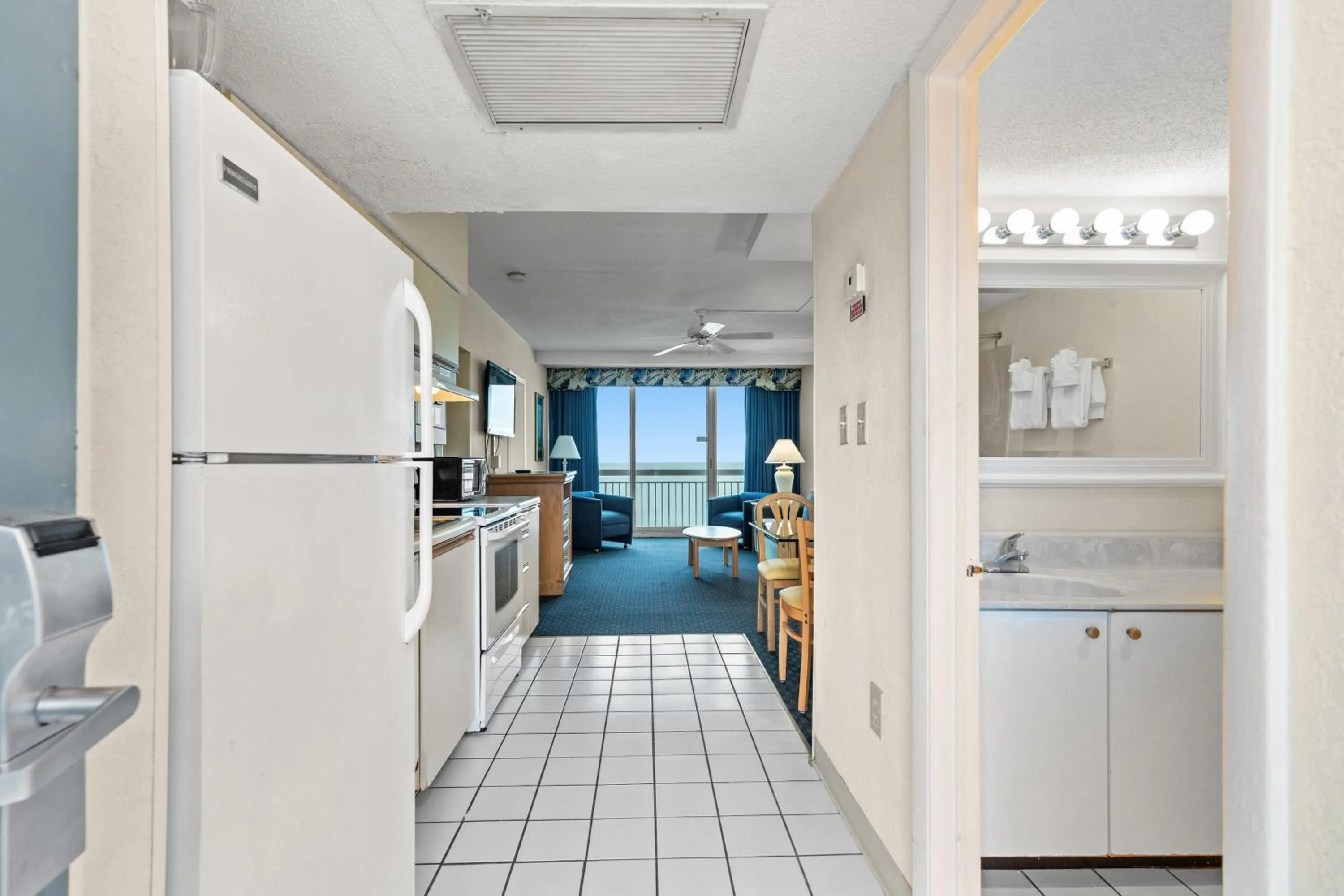 Yachtsman Oceanfront Resort