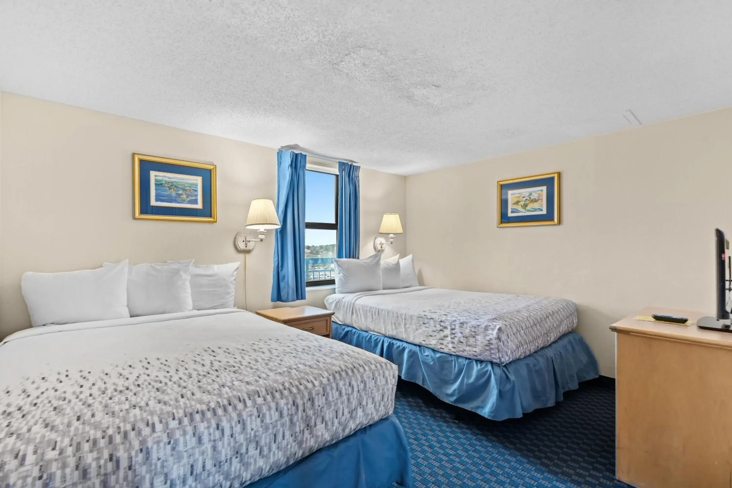 Two-Bedroom Apartment in Yachtsman Oceanfront Resort Two-Bedroom Apartment in Yachtsman Oceanfront Resort