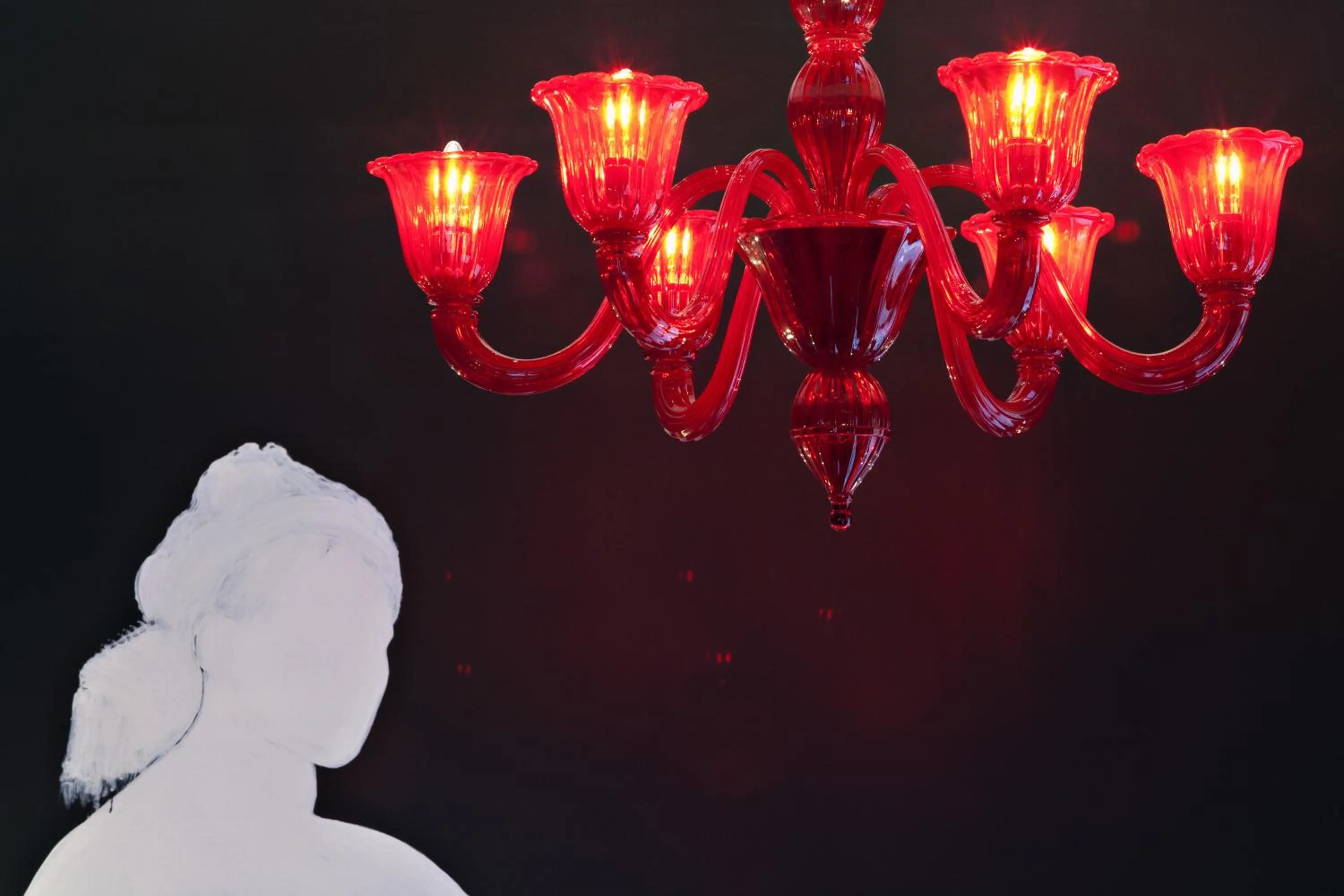 Decorative detail in Maison Albar- Le Champs-Elysées