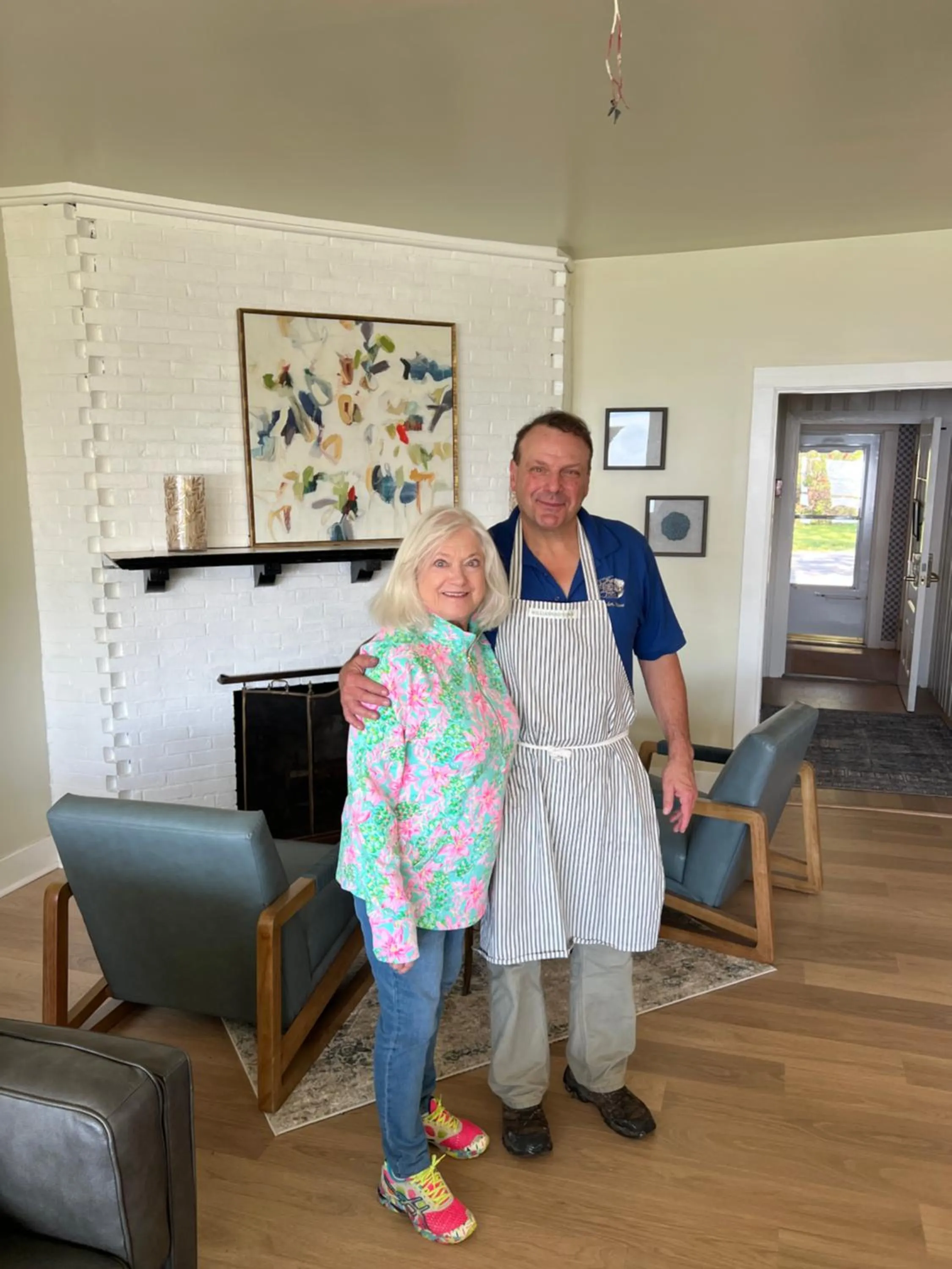 People in High Tide Inn on the Ocean, Motel and Cottages