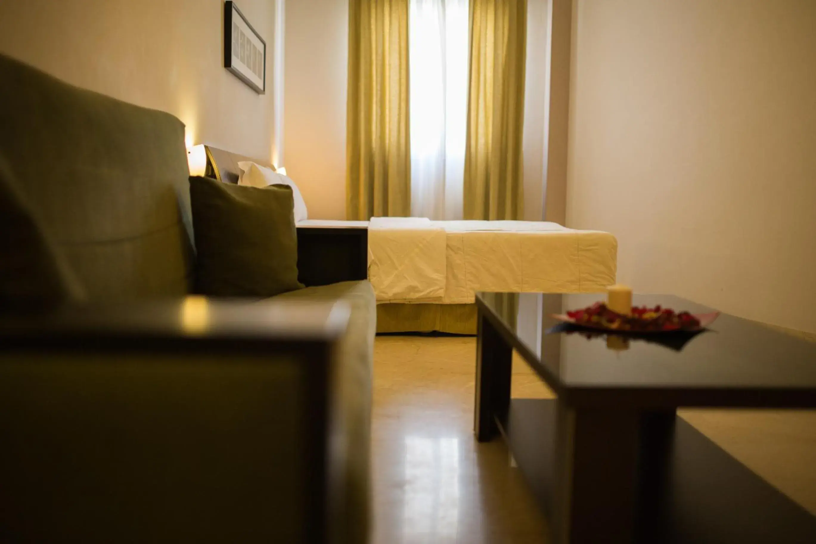 Family Room in Hostal Albero by eme hoteles Family Room in Hostal Albero by eme hoteles