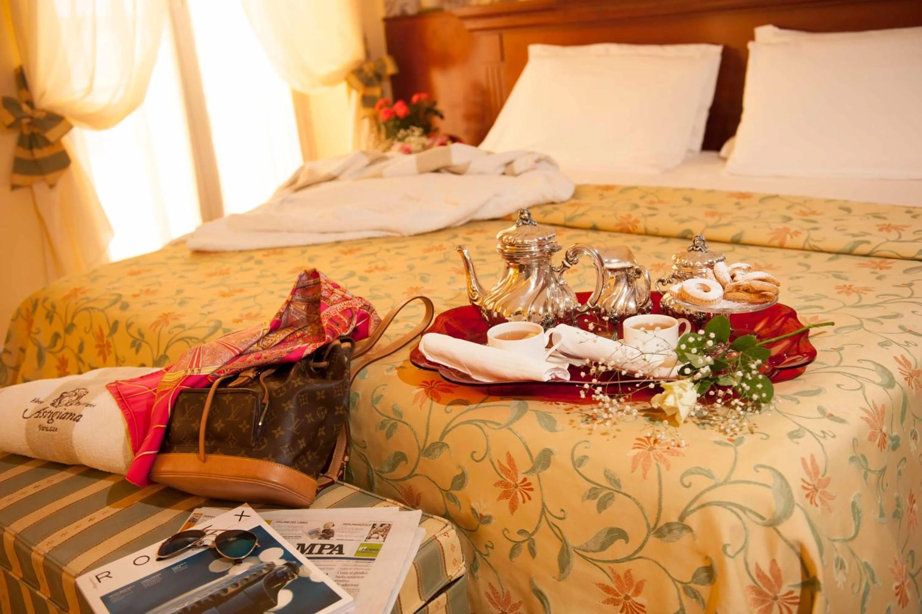 Bed in Hotel Astigiana & Appartamenti