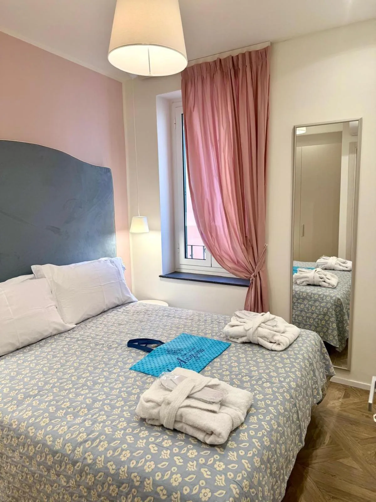 Bed in Hotel Astigiana & Appartamenti
