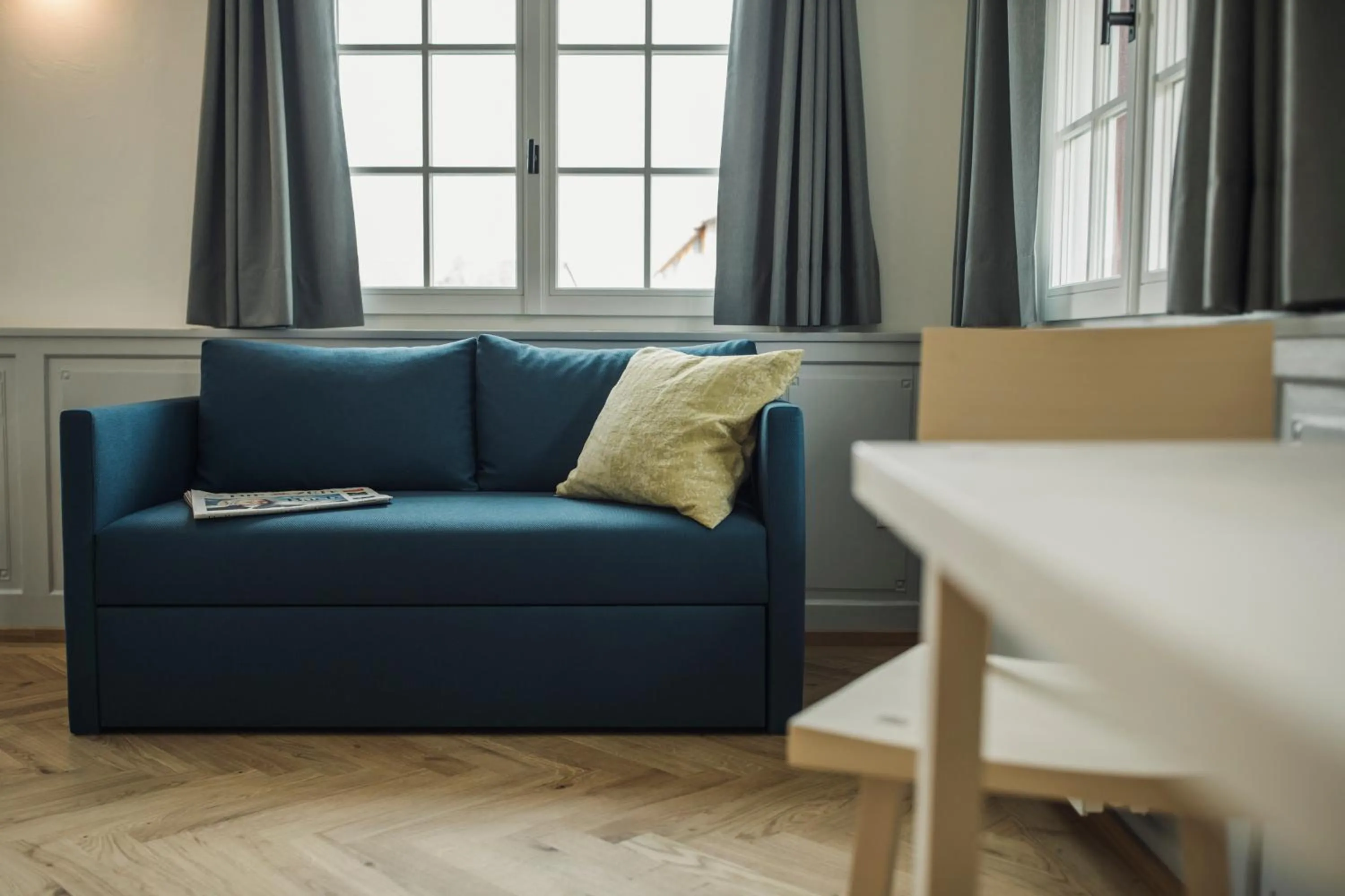 Seating area in Krone Hard - self check-in