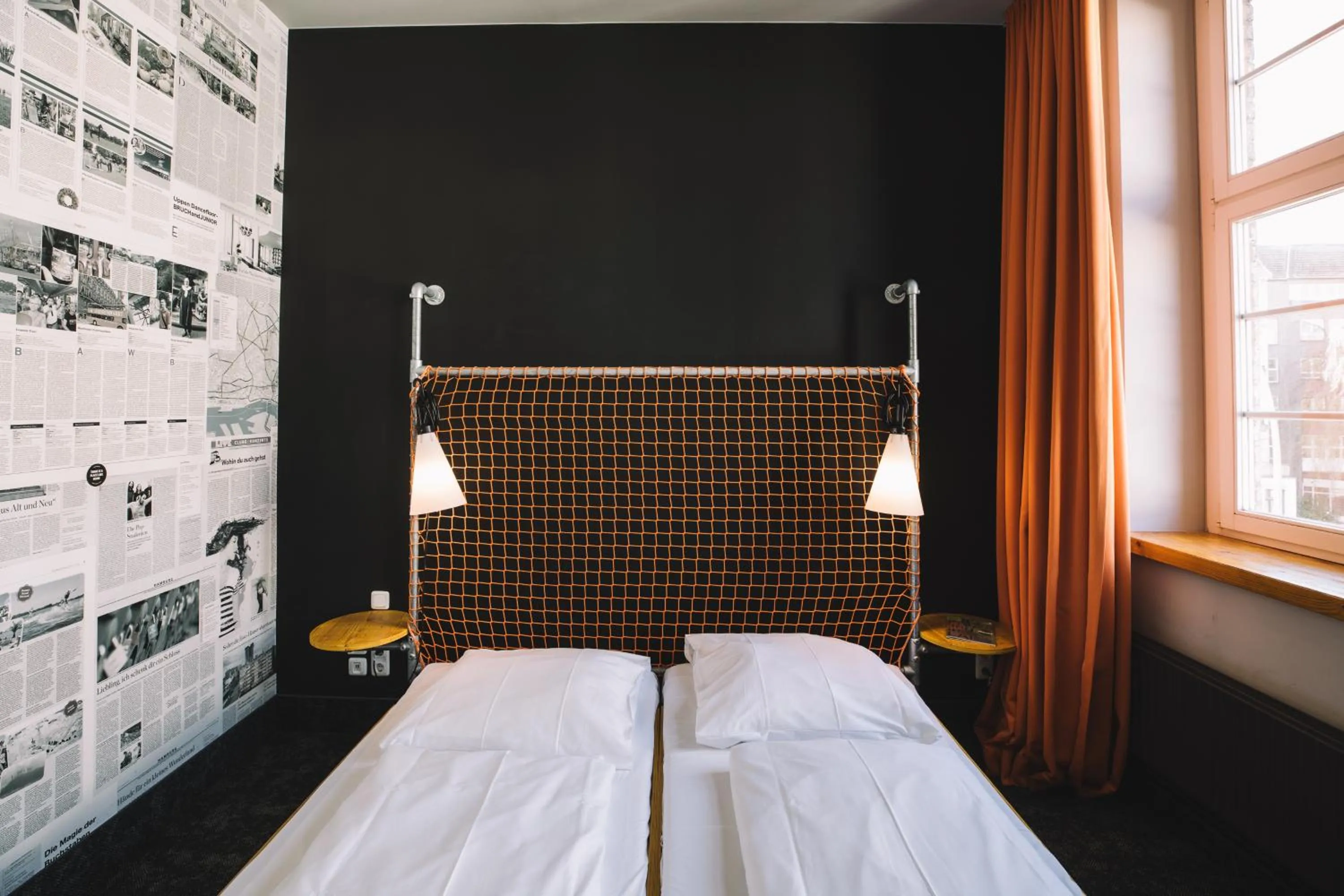 Bed in Superbude Hamburg St Pauli