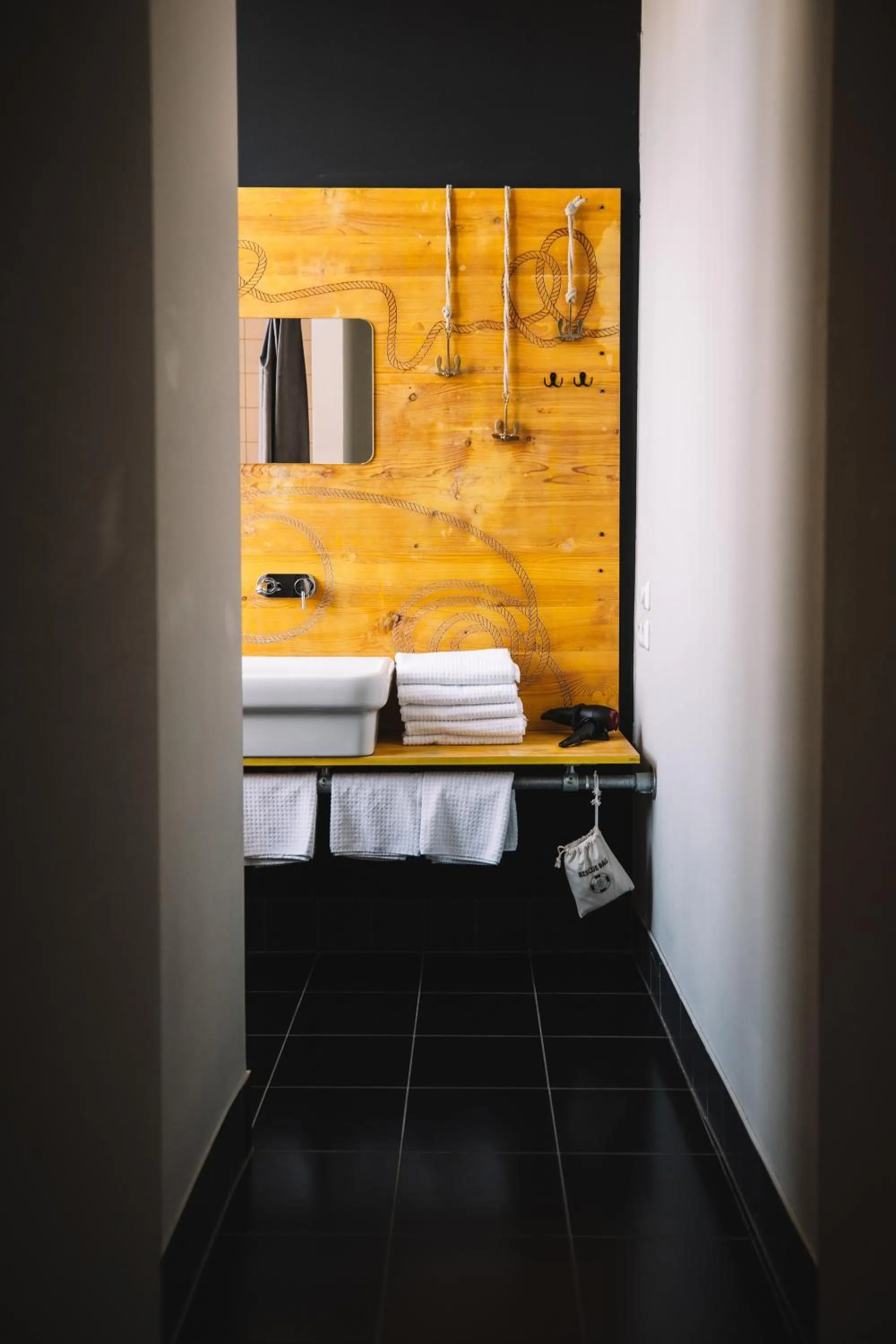 Bathroom in Superbude Hamburg St Pauli