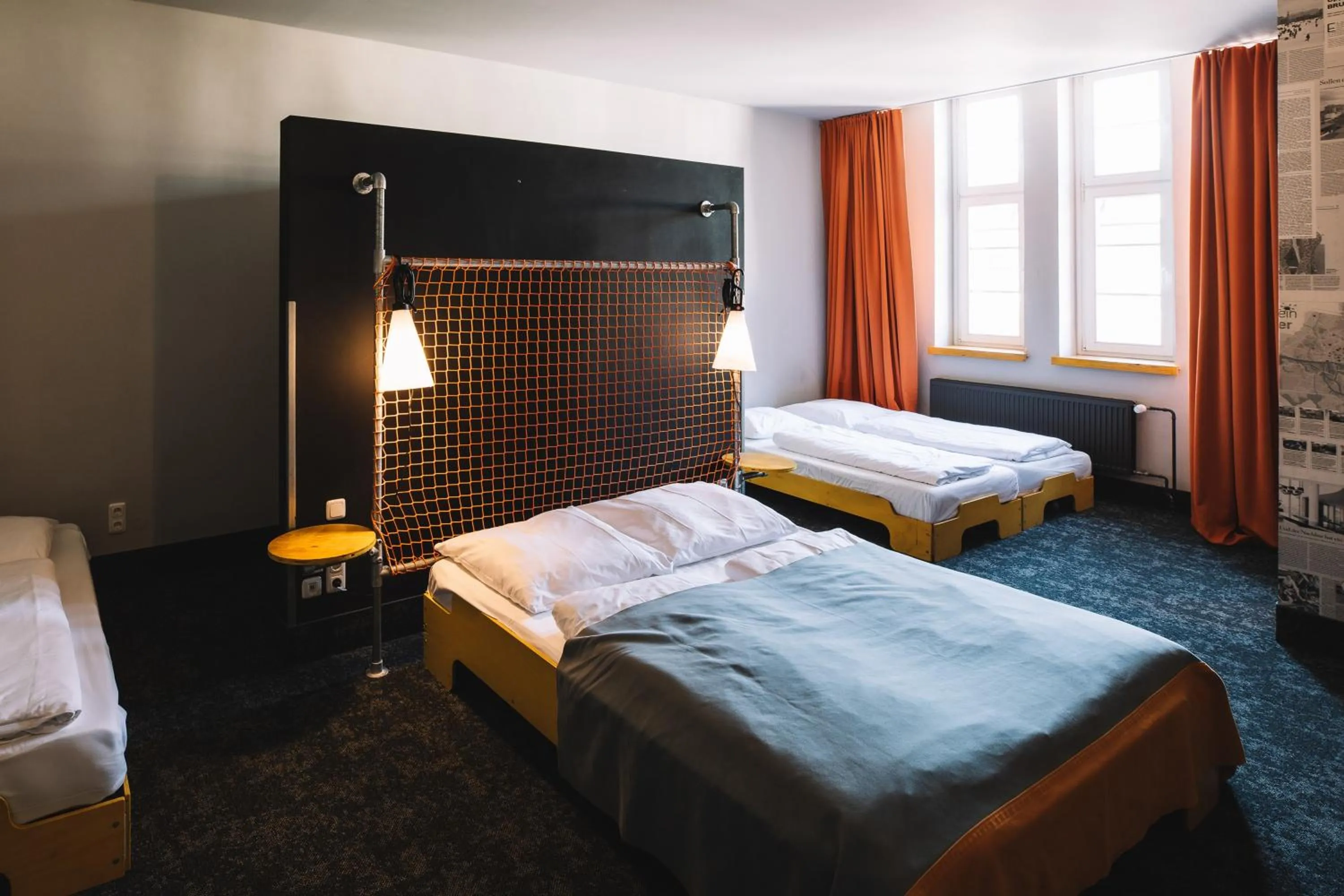 Bed in Superbude Hamburg St Pauli