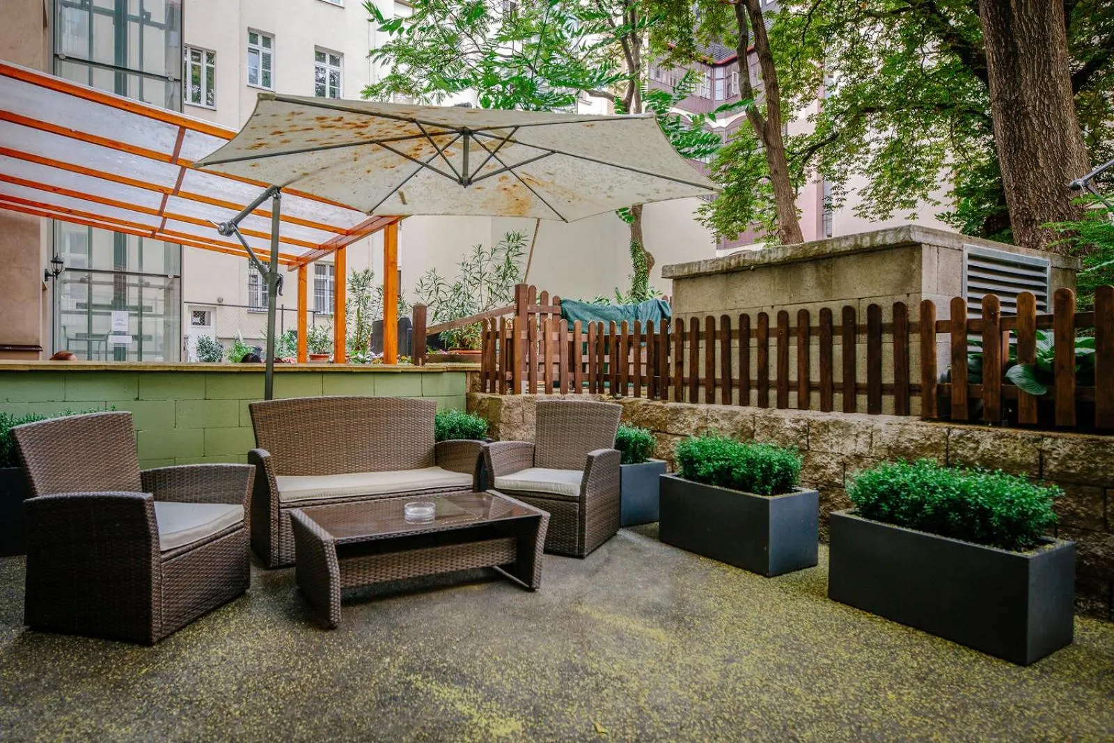 Garden in Hotel NOIR