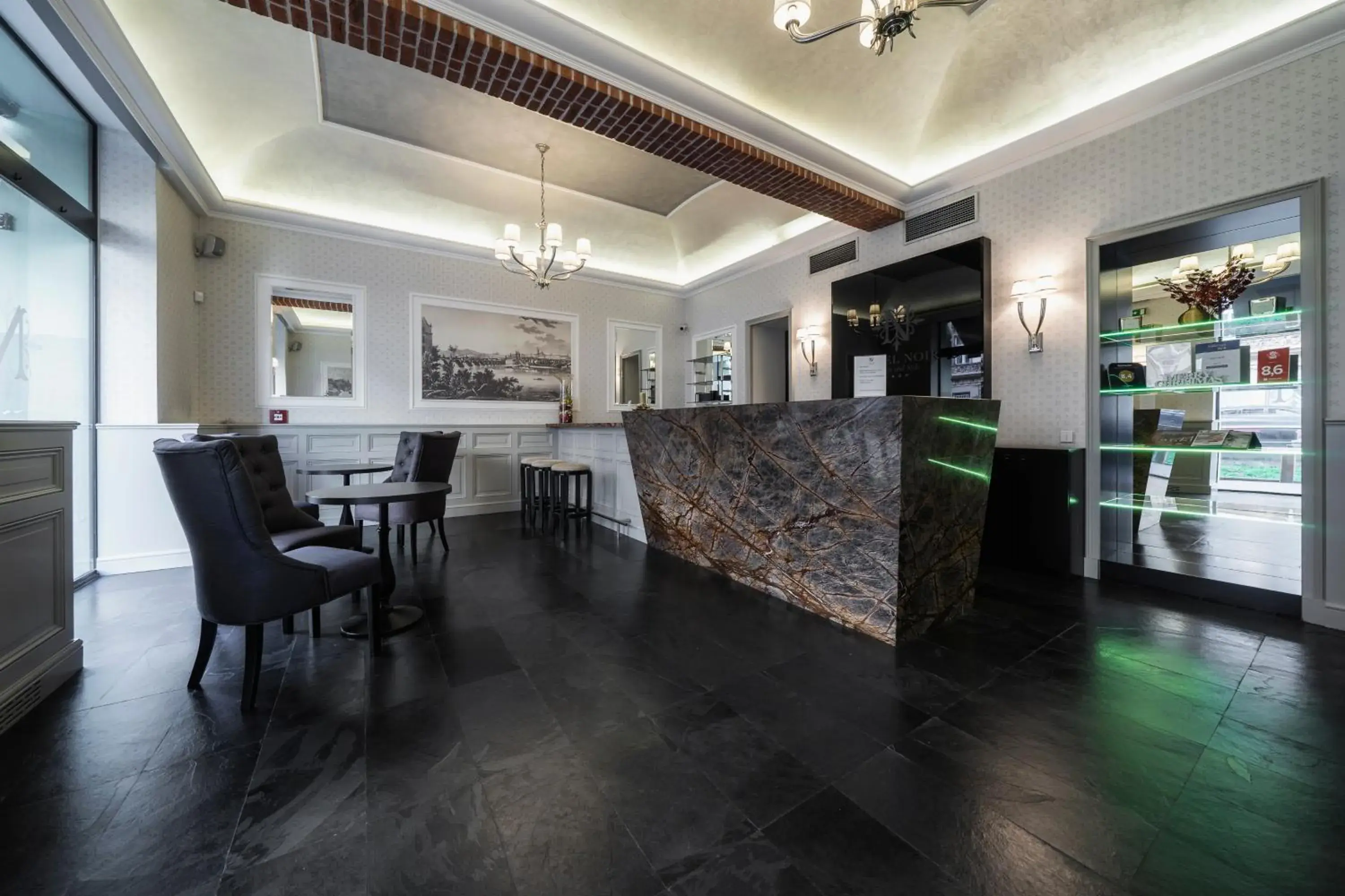 Property building in Hotel NOIR Property building in Hotel NOIR