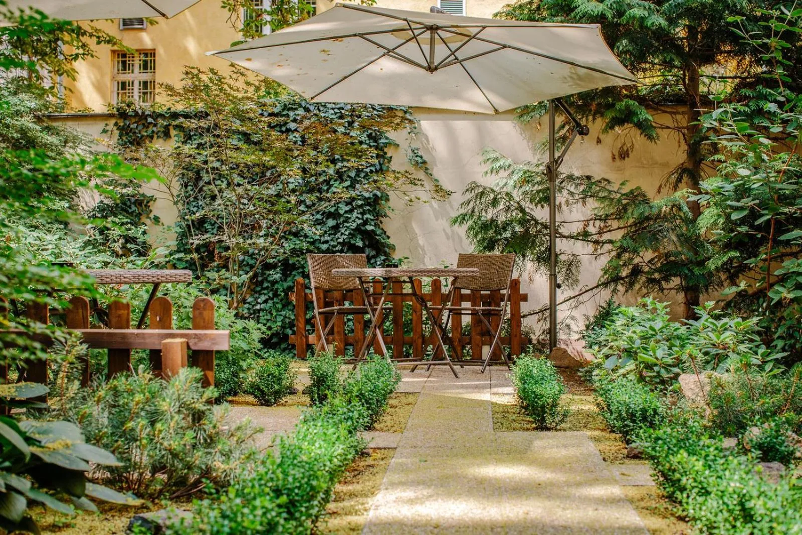 Garden in Hotel NOIR