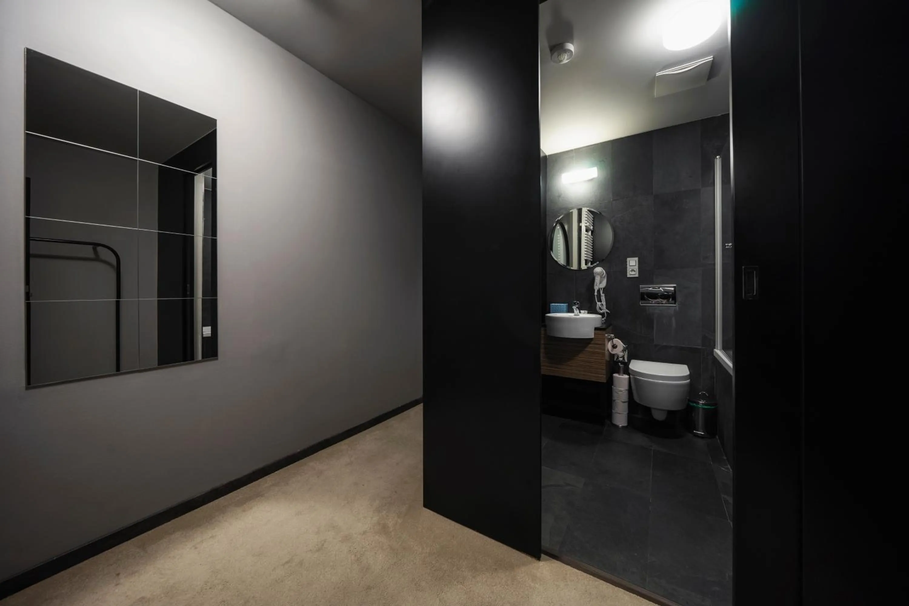 Bathroom in Hotel NOIR