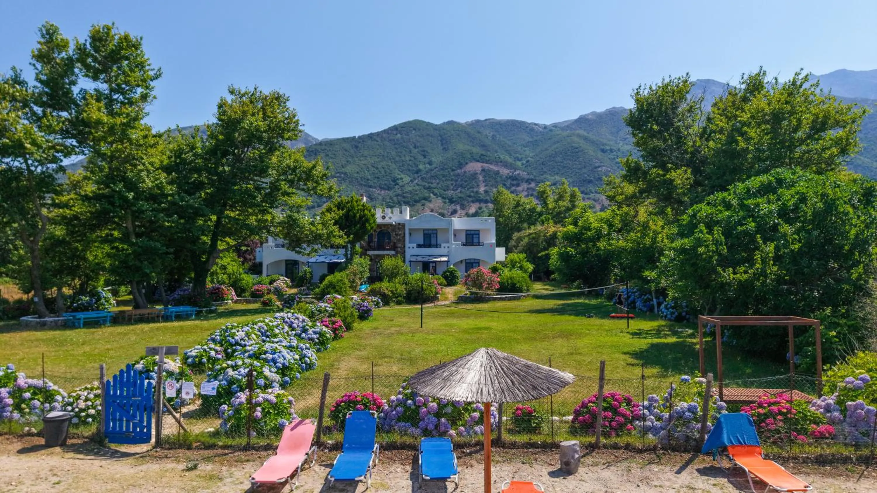 Archondissa Beach Aparthotel