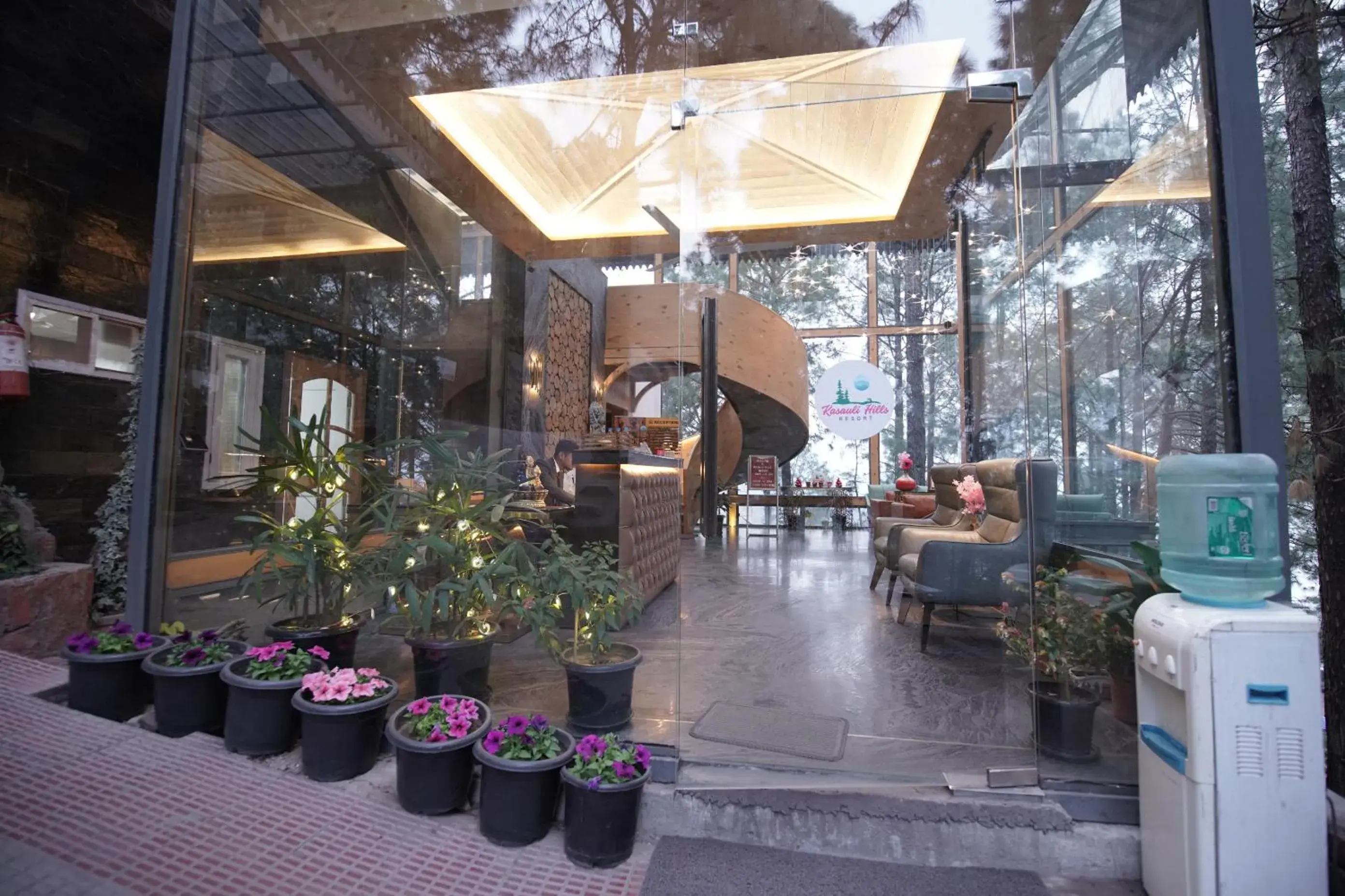 Lobby or reception in Kasauli Hills Resort Lobby or reception in Kasauli Hills Resort