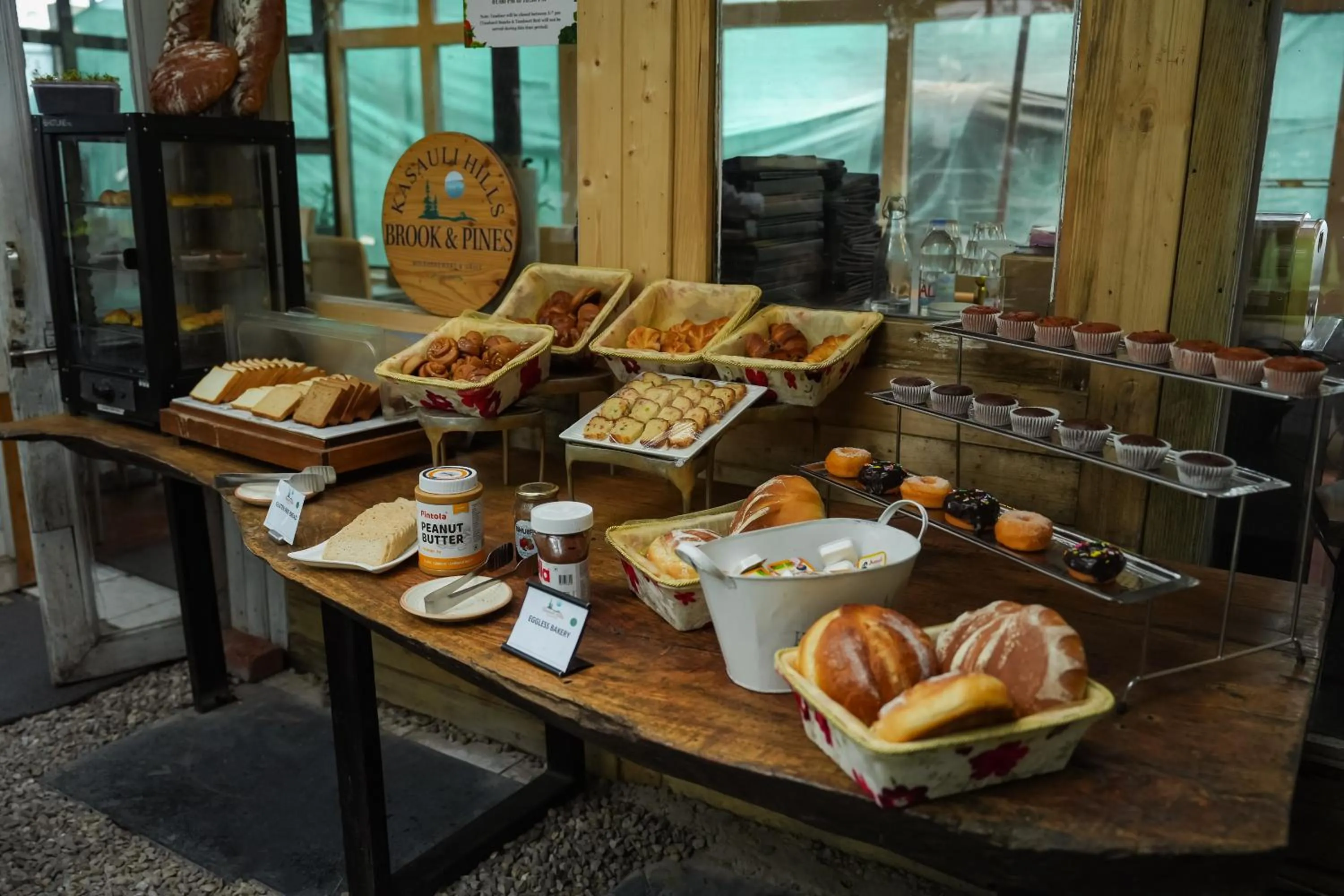 Breakfast in Kasauli Hills Resort