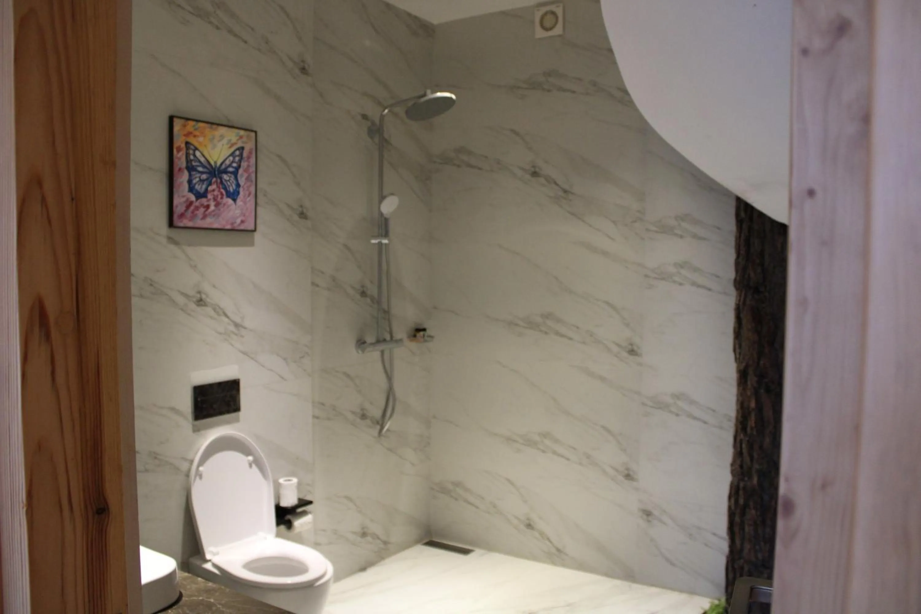 Bathroom in Kasauli Hills Resort