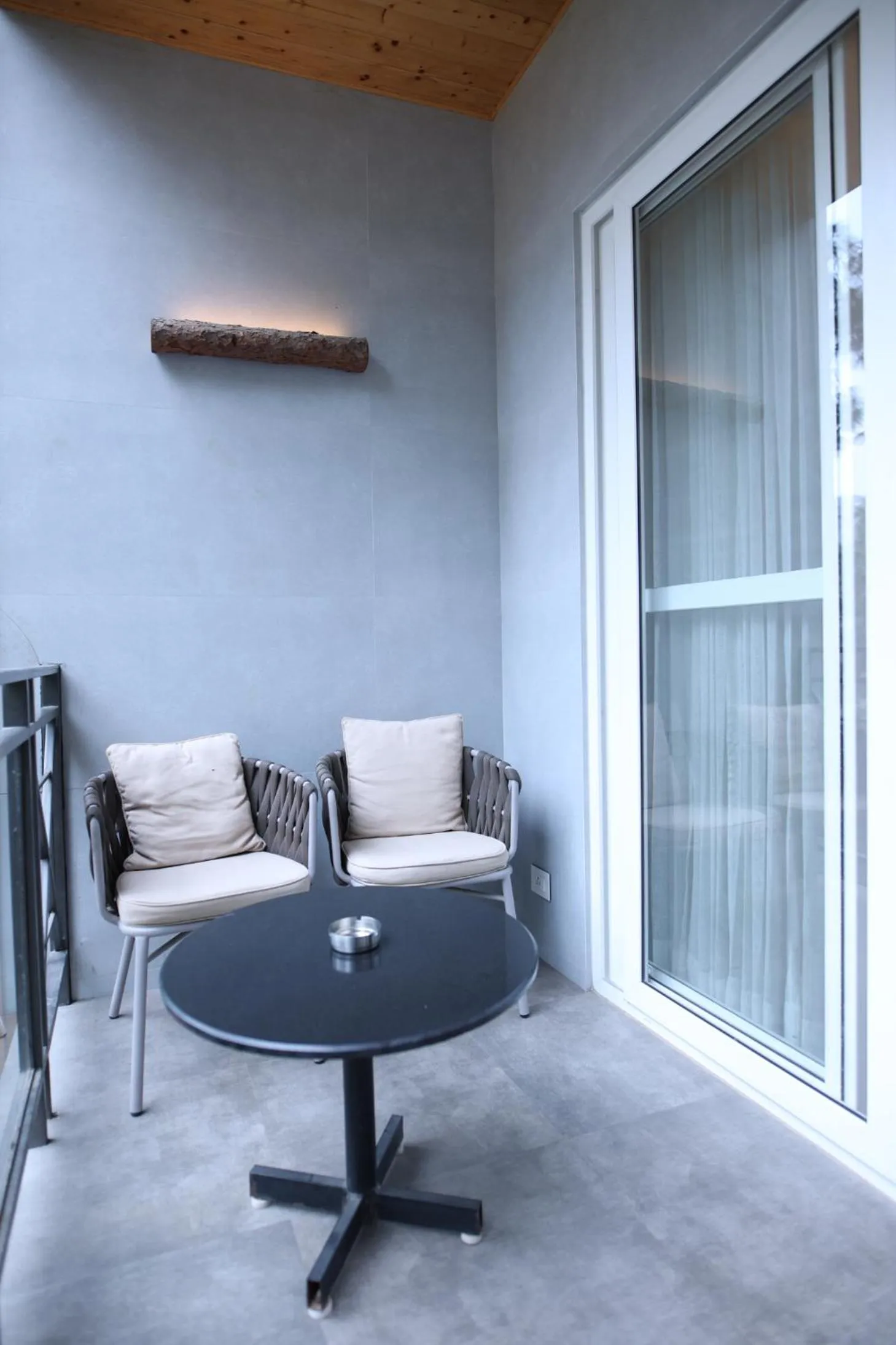 Balcony/Terrace in Kasauli Hills Resort