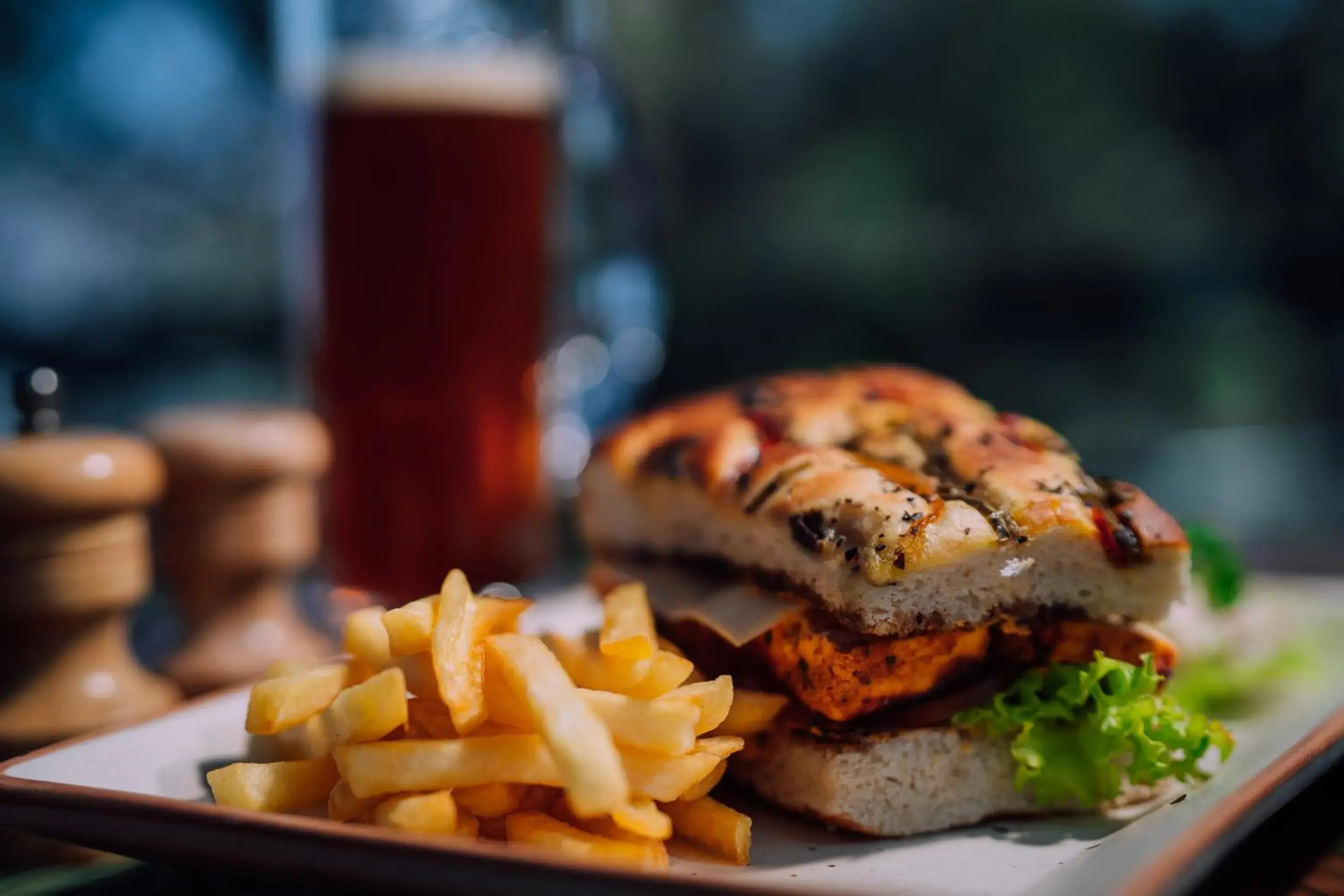 Restaurant/places to eat in Kasauli Hills Resort Restaurant/places to eat in Kasauli Hills Resort