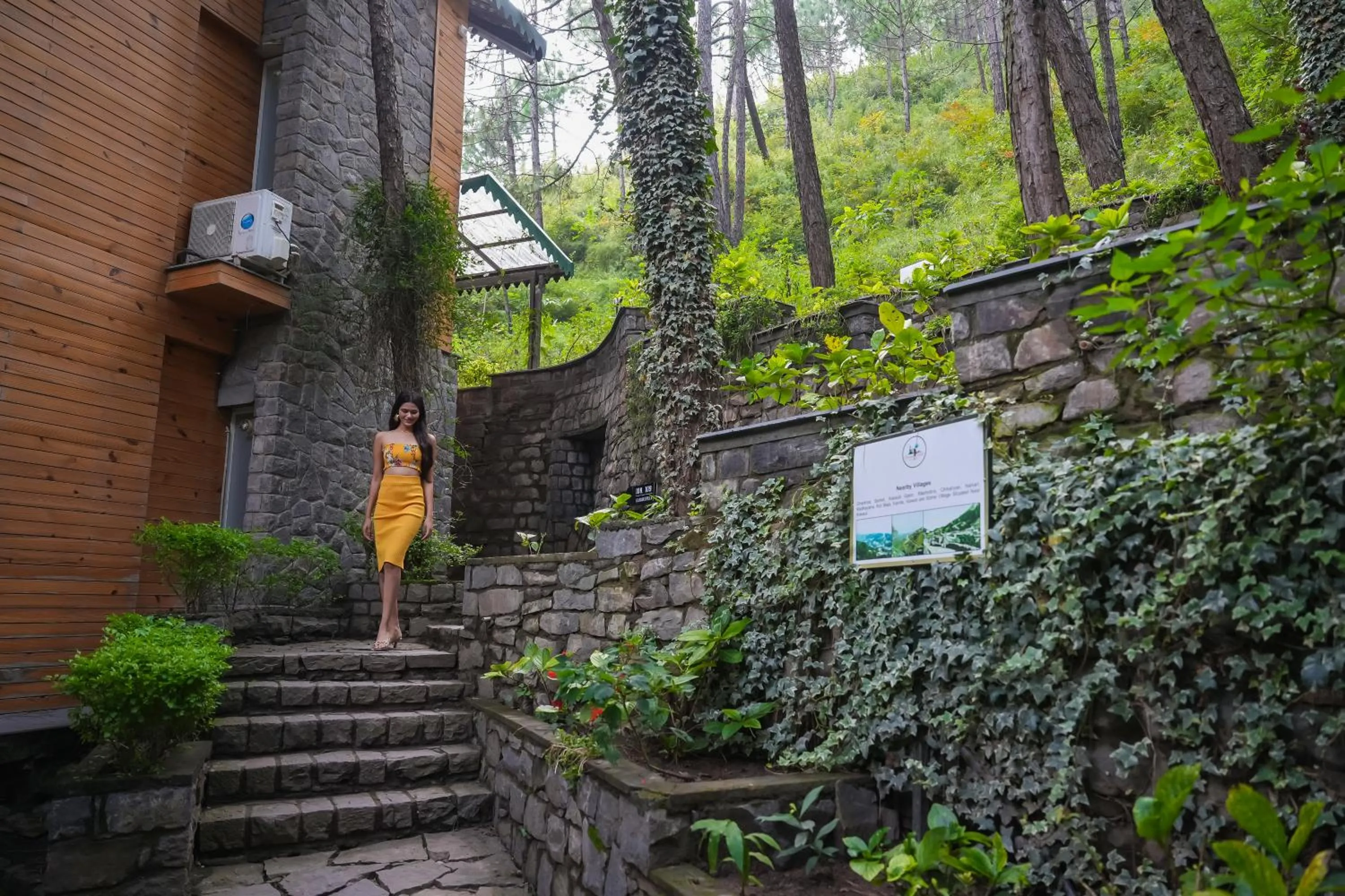 Children play ground in Kasauli Hills Resort