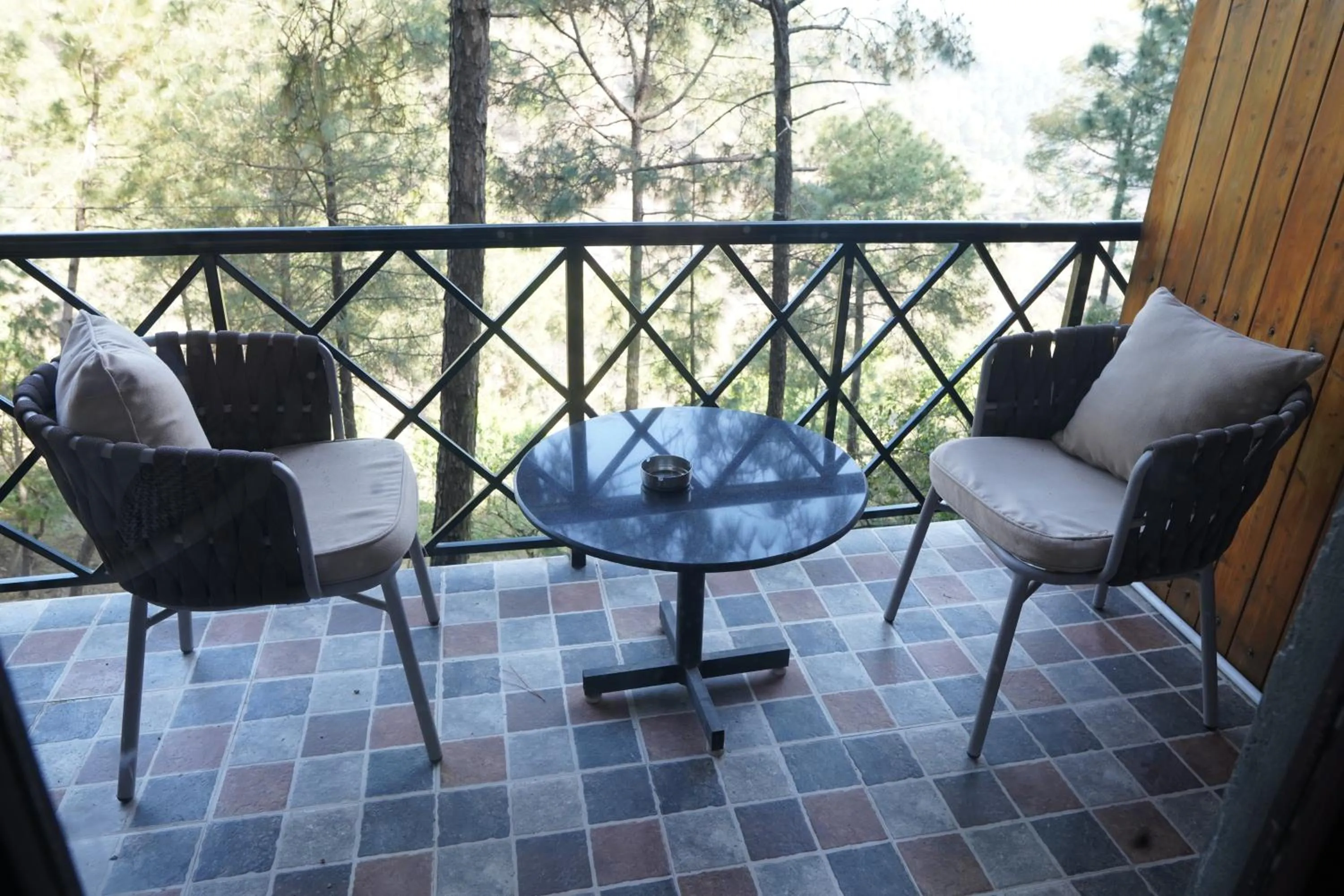 Balcony/Terrace in Kasauli Hills Resort