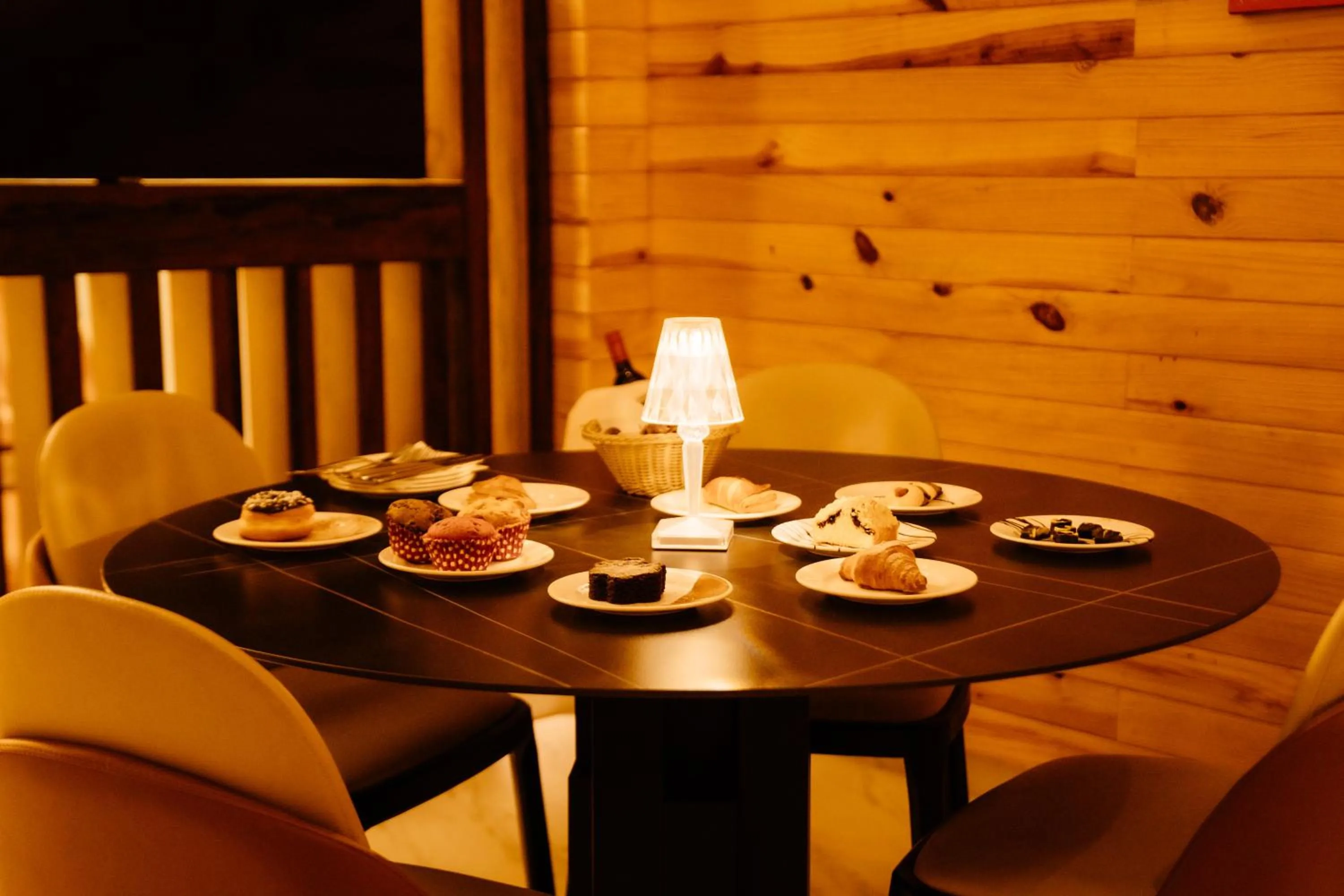 Food in Kasauli Hills Resort