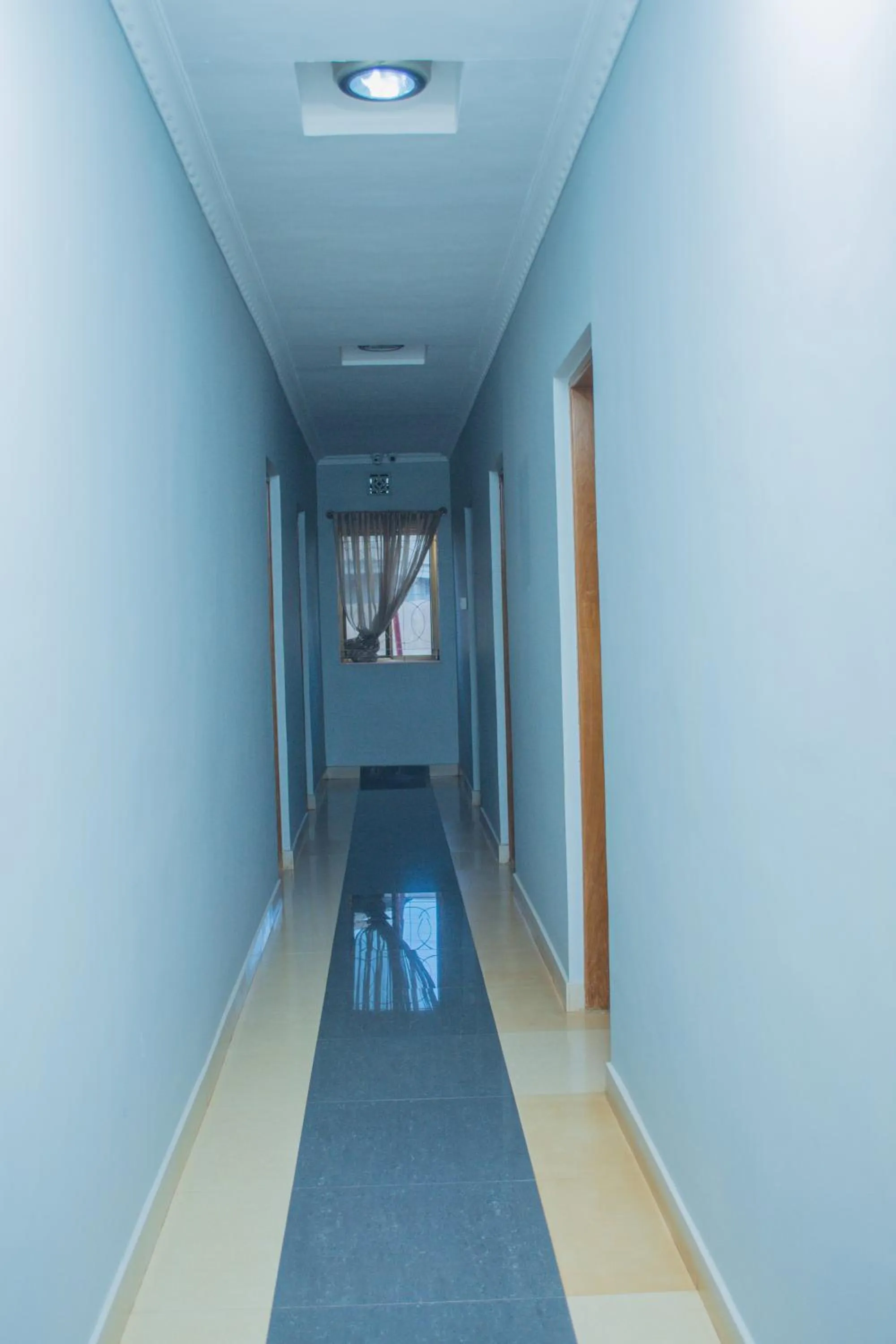 Property building in Mzunguu Safari Lodge